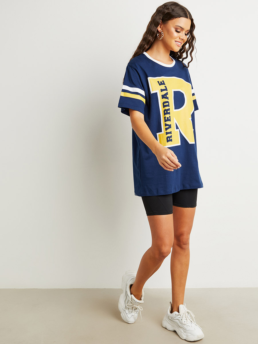 تيشيرت مطبوع بقصة طويلة  من ستايلي-women-clothing-tshirts-image-2