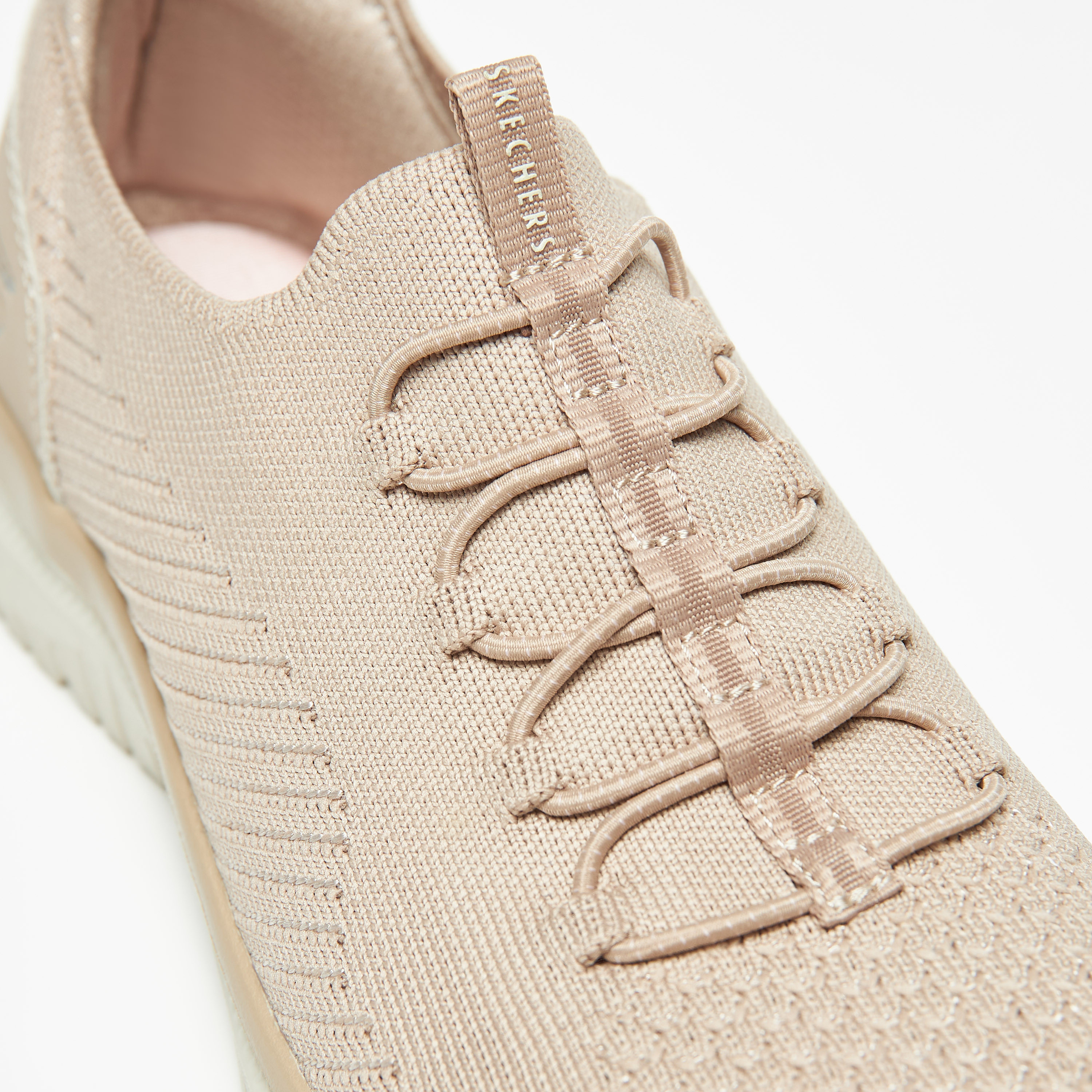 سكيتشرز حذاء مشي فيرتشو ميموري فوم للنساء 104429-NTPK | OE-sports-women-shoes-image-39