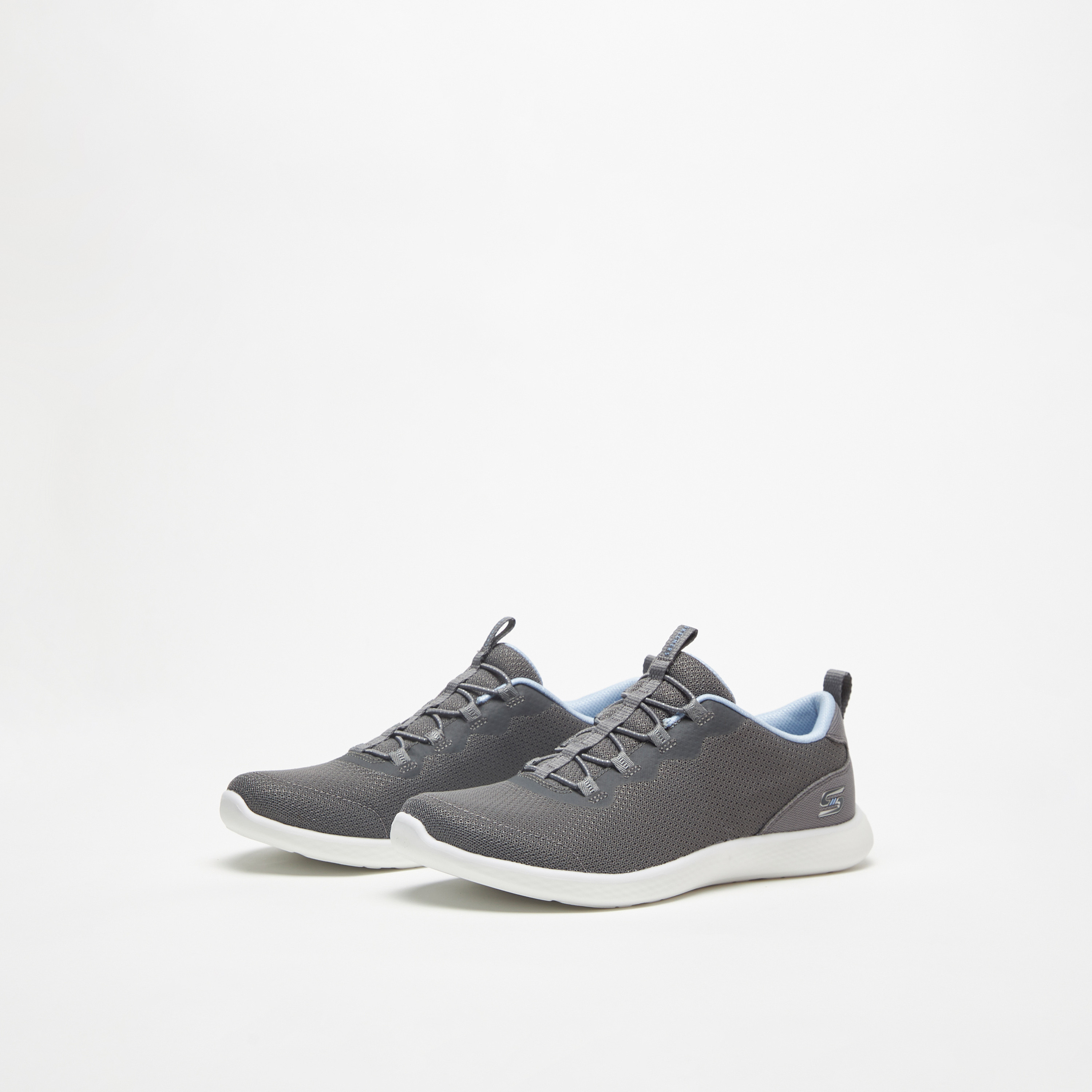 حذاء إسفنج سكيتشرز إيري كولد ميموري فوم سهل الارتداء من | 104481-sports-women-shoes-image-2