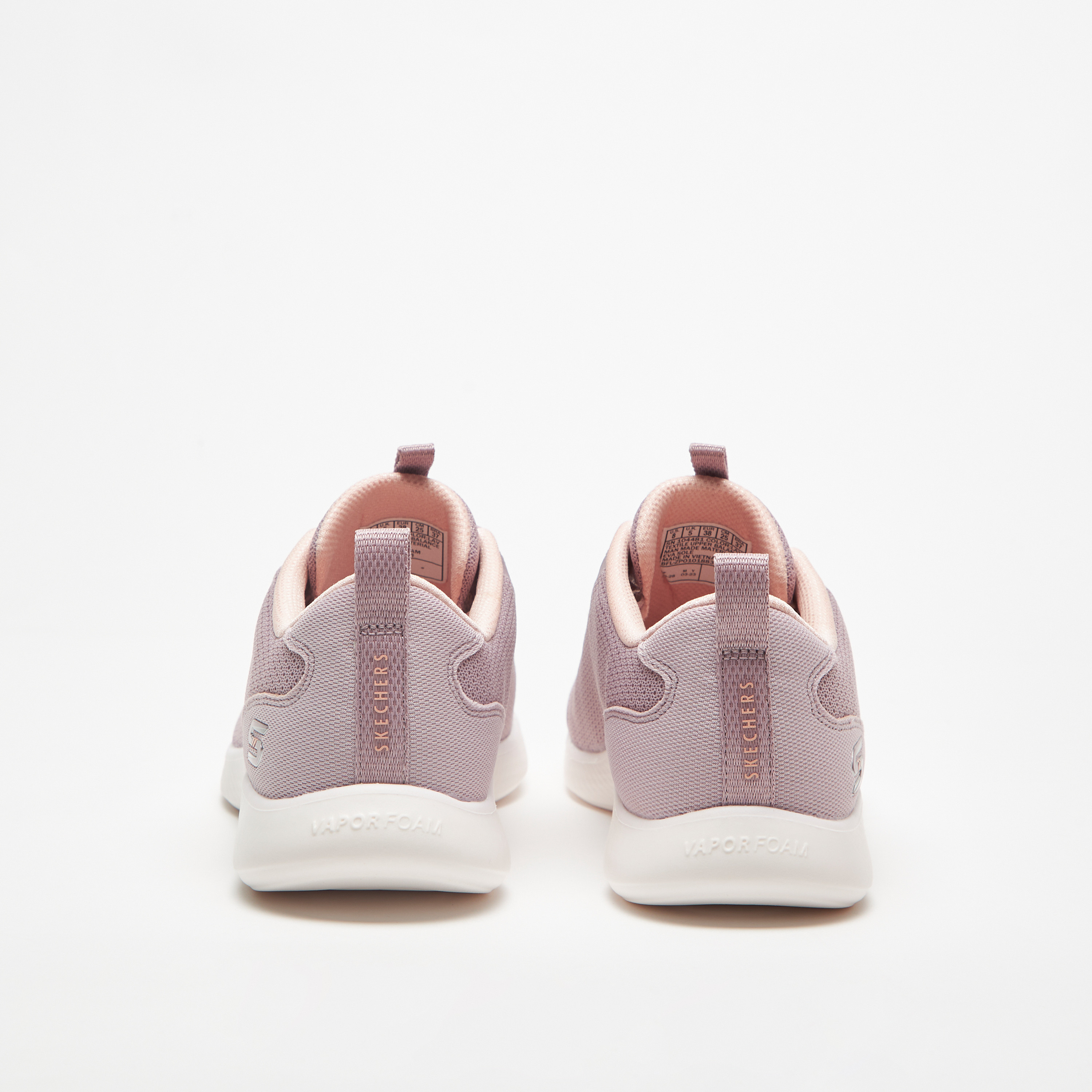 حذاء إسفنج سكيتشرز إيري كولد ميموري فوم سهل الارتداء من | 104481-sports-women-shoes-image-13