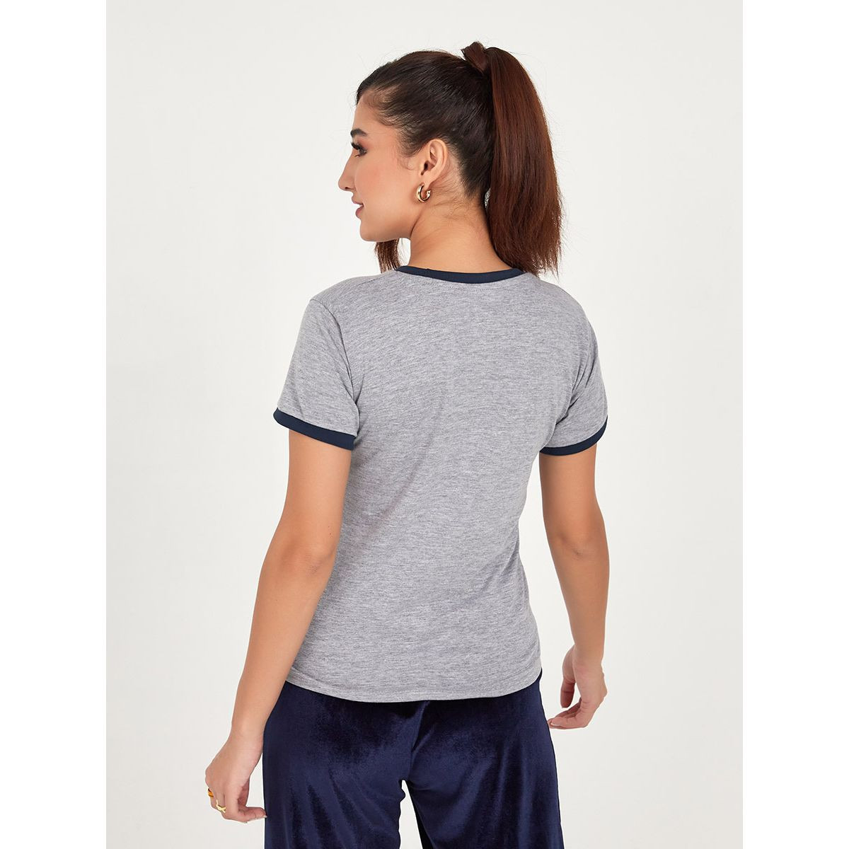 تيشيرت مطبع بكتابة واكمام قصيرة-women-clothing-tshirts-image-5