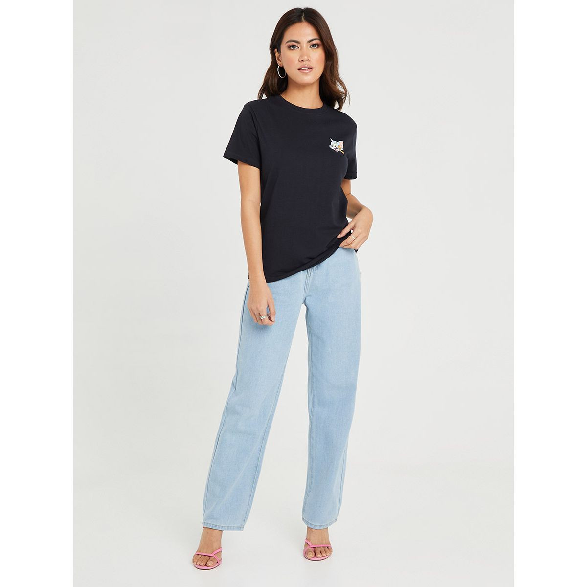 تيشيرت بقصة عادية واكمام قصيرة-women-clothing-tshirts-image-2