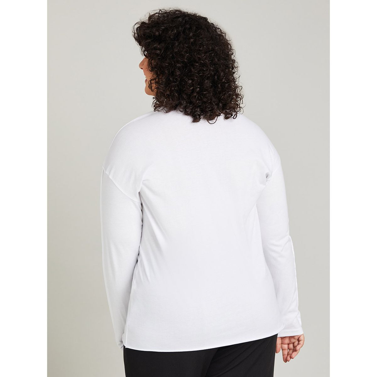 تيشيرت بقصة واسعة واكمام طويلة-women-clothing-tshirts-image-4