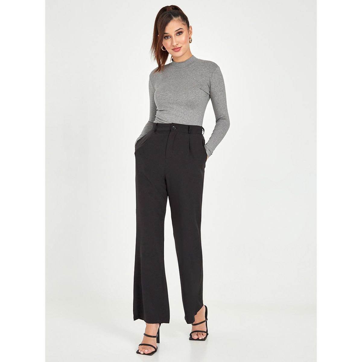 بلوزة بياقة عالية واكمام طويلة-women-clothing-shirtsandblouses-blouses-image-2