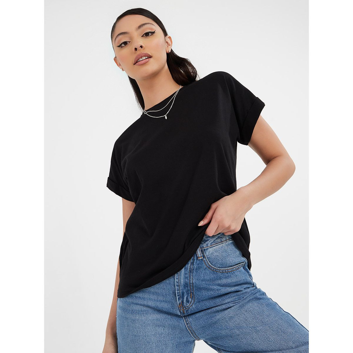 Styli Wide Shoulder Roll-Up Detail Regular Length Boxy T-shirt-women-clothing-tshirts-image-2