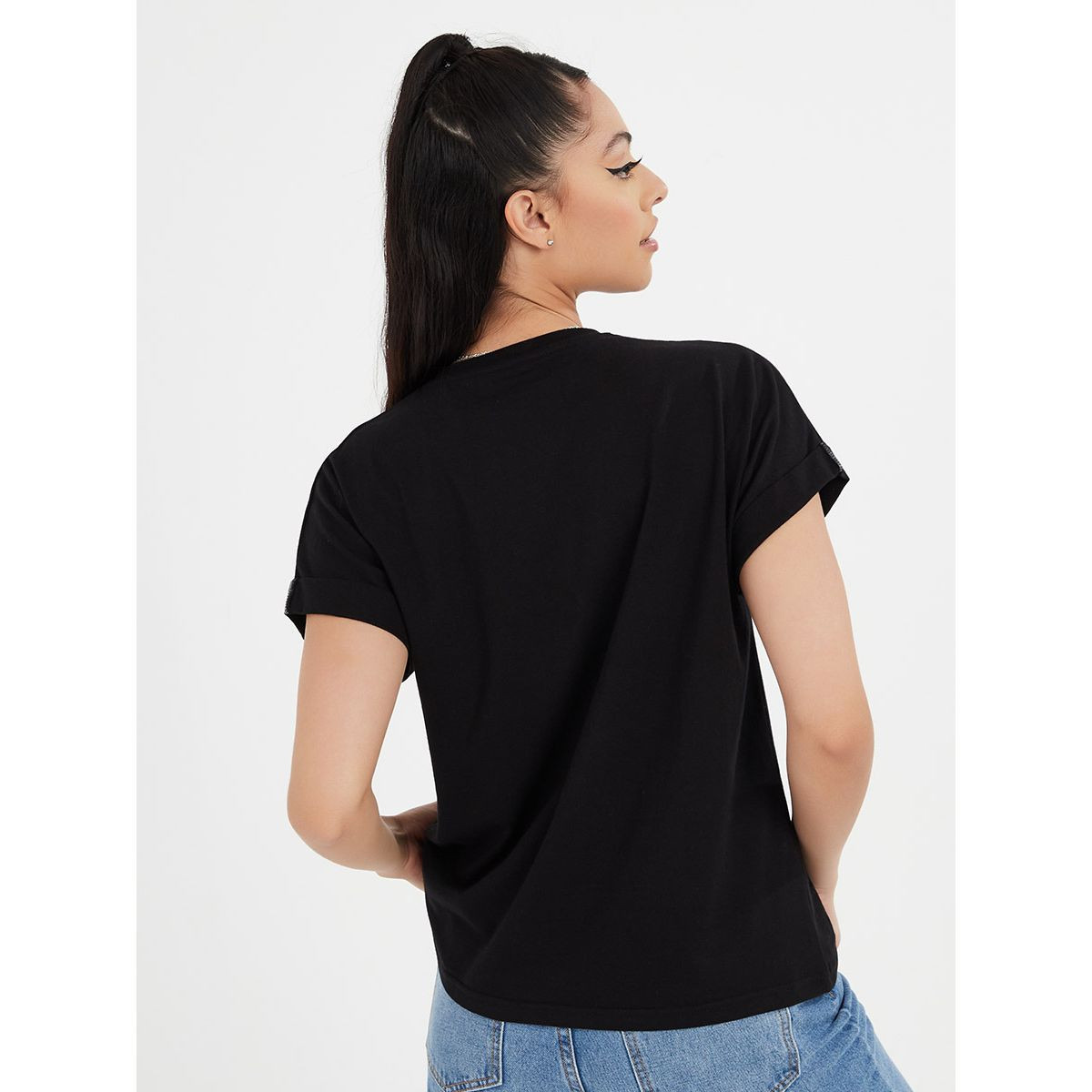 Styli Wide Shoulder Roll-Up Detail Regular Length Boxy T-shirt-women-clothing-tshirts-image-4