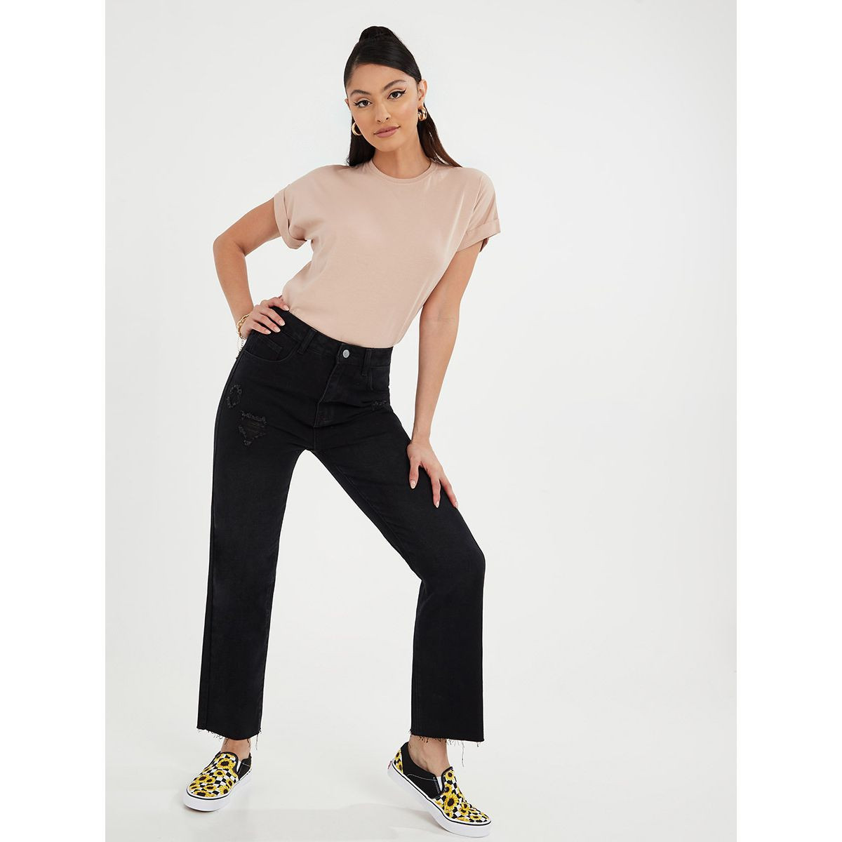 Styli Wide Shoulder Roll-Up Detail Regular Length Boxy T-shirt-women-clothing-tshirts-image-2