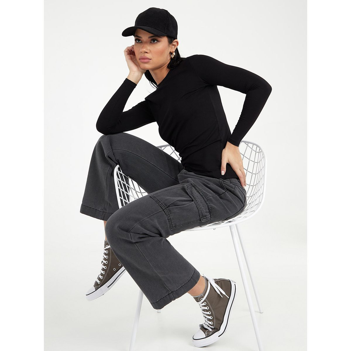 Styli Long Sleeves Regular Length Fitted T-shirt-women-clothing-tshirts-image-2