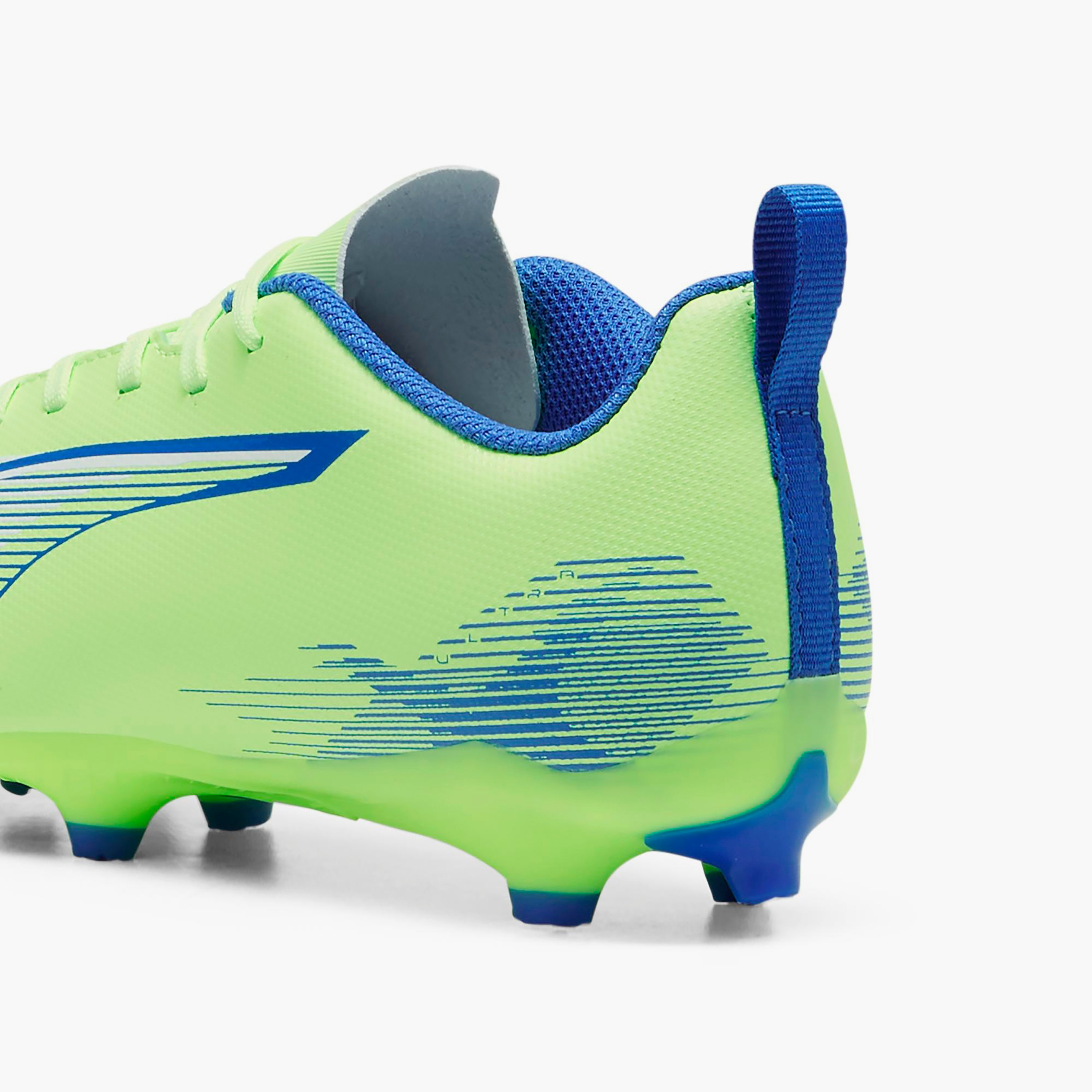 حذاء خفيف الوزن ألترا 5 بلاي إف جي إف جي للأولاد من بوما-sports-gear-football-shoes-firmground-image-18