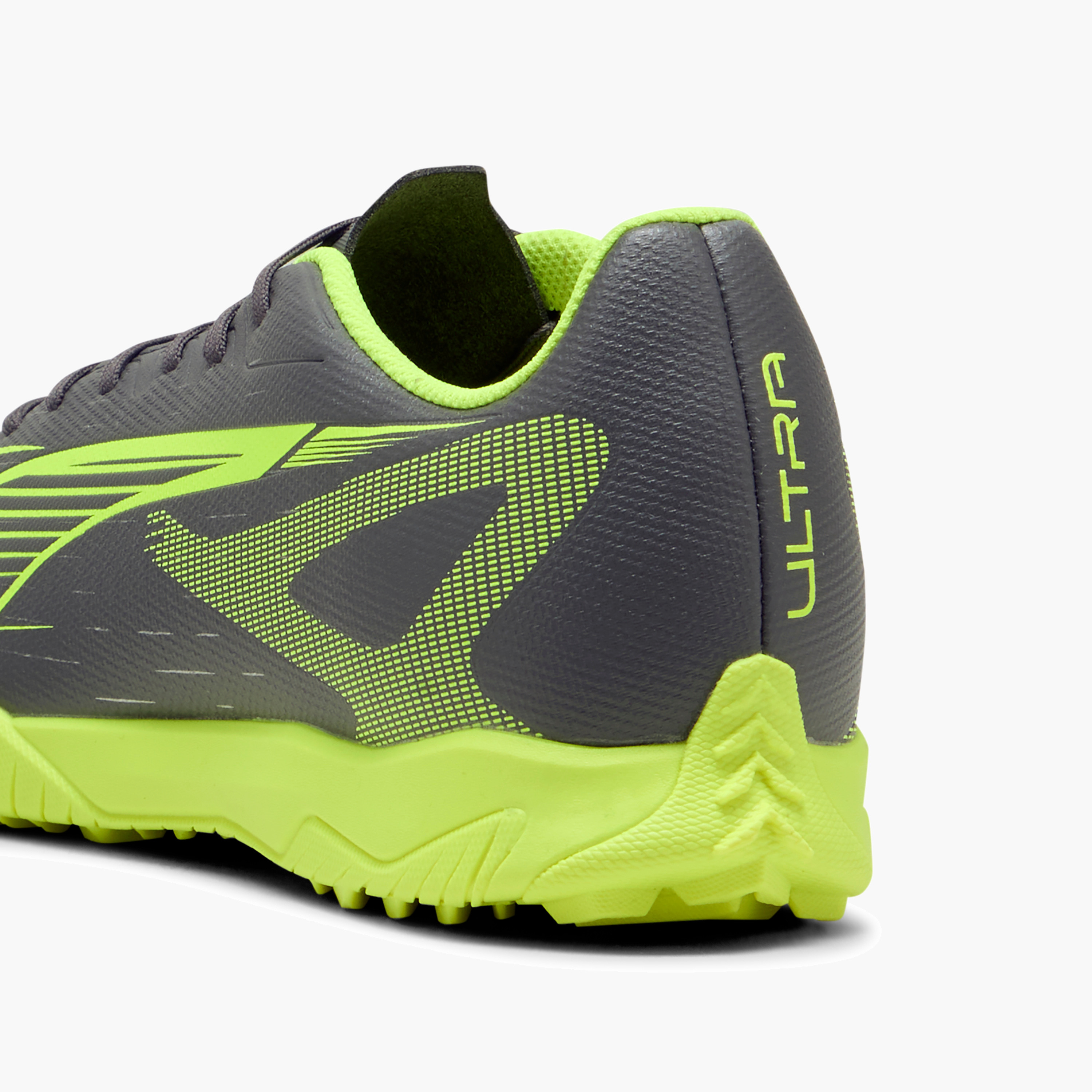 بوما - حذاء كرة قدم رجالي الترا بلاي برباط لملاعب العشب الصناعي-sports-men-shoes-image-11