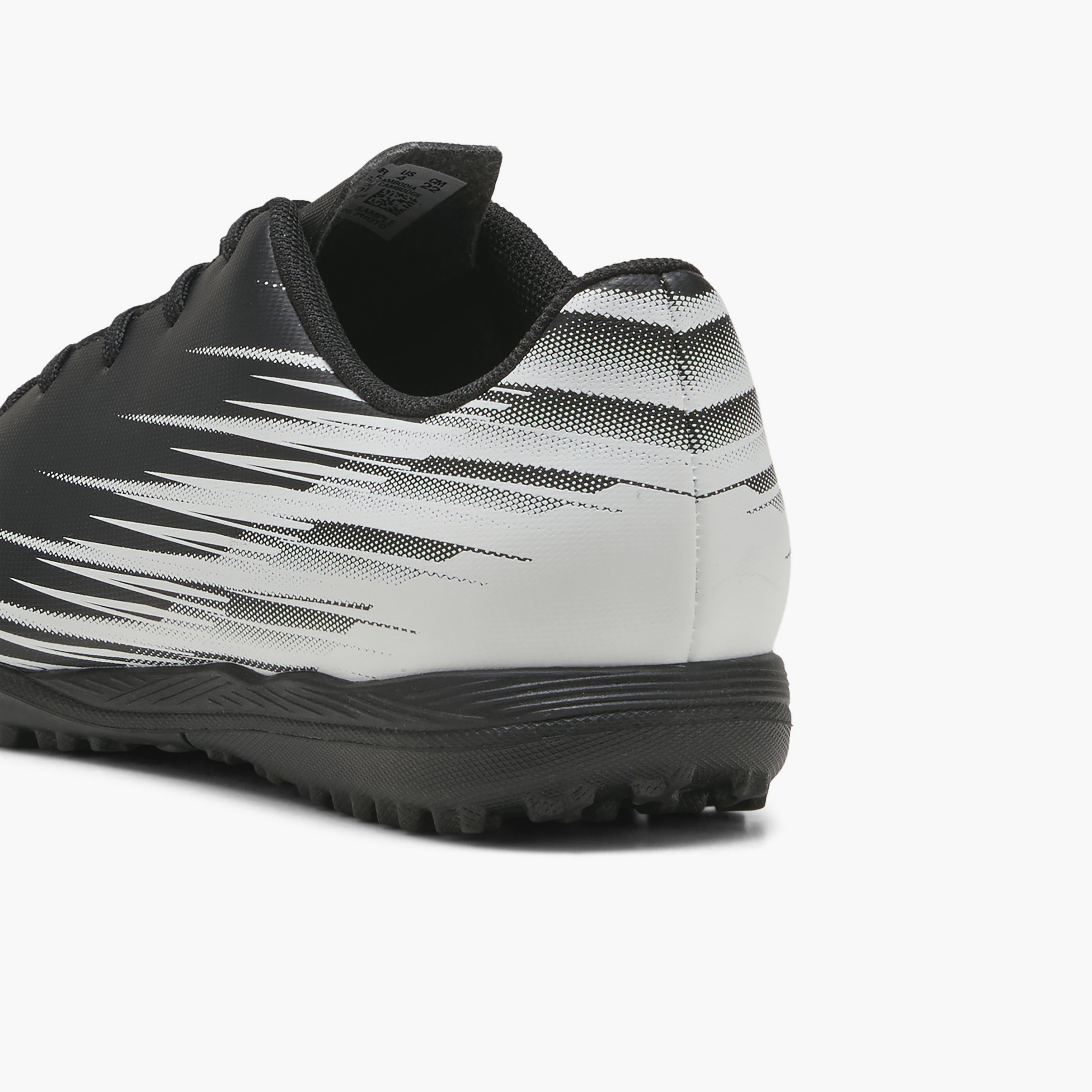 حذاء كرة قدم أتاكانتو 2 تي تي برباط إغلاق لملاعب النجيلة الصناعية للأولاد من بوما-sports-gear-football-shoes-turf-image-1