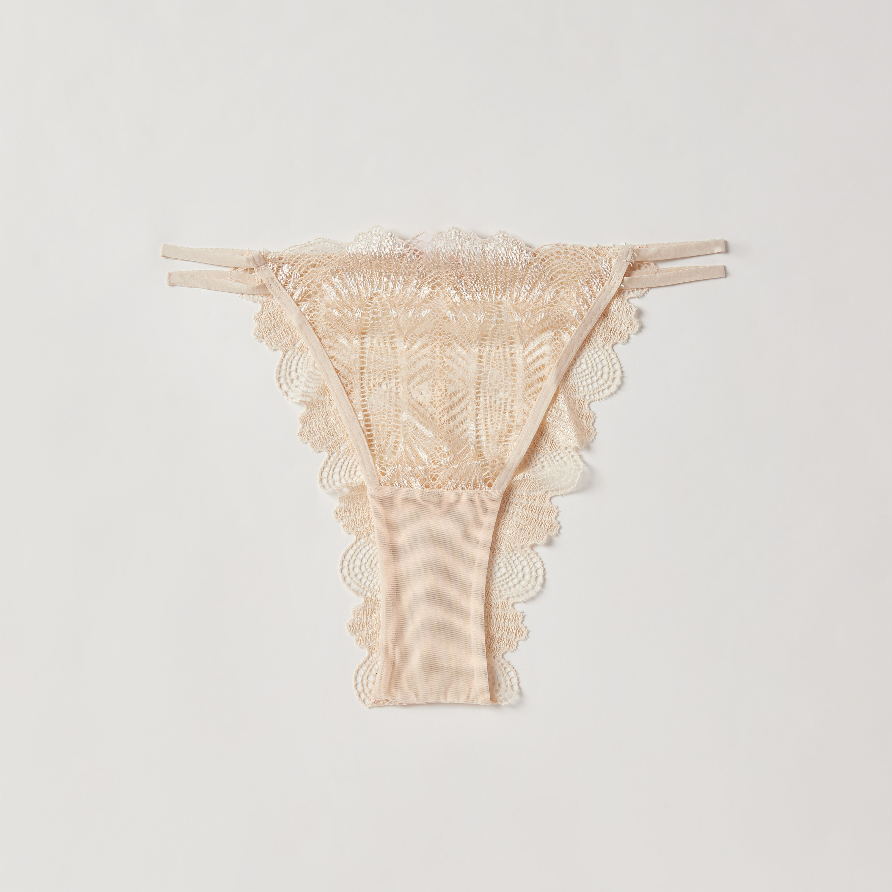 سروال داخلي ثونج بتفاصيل دانتيل من لا سينزا-women-clothing-lingerie-panties-image-5