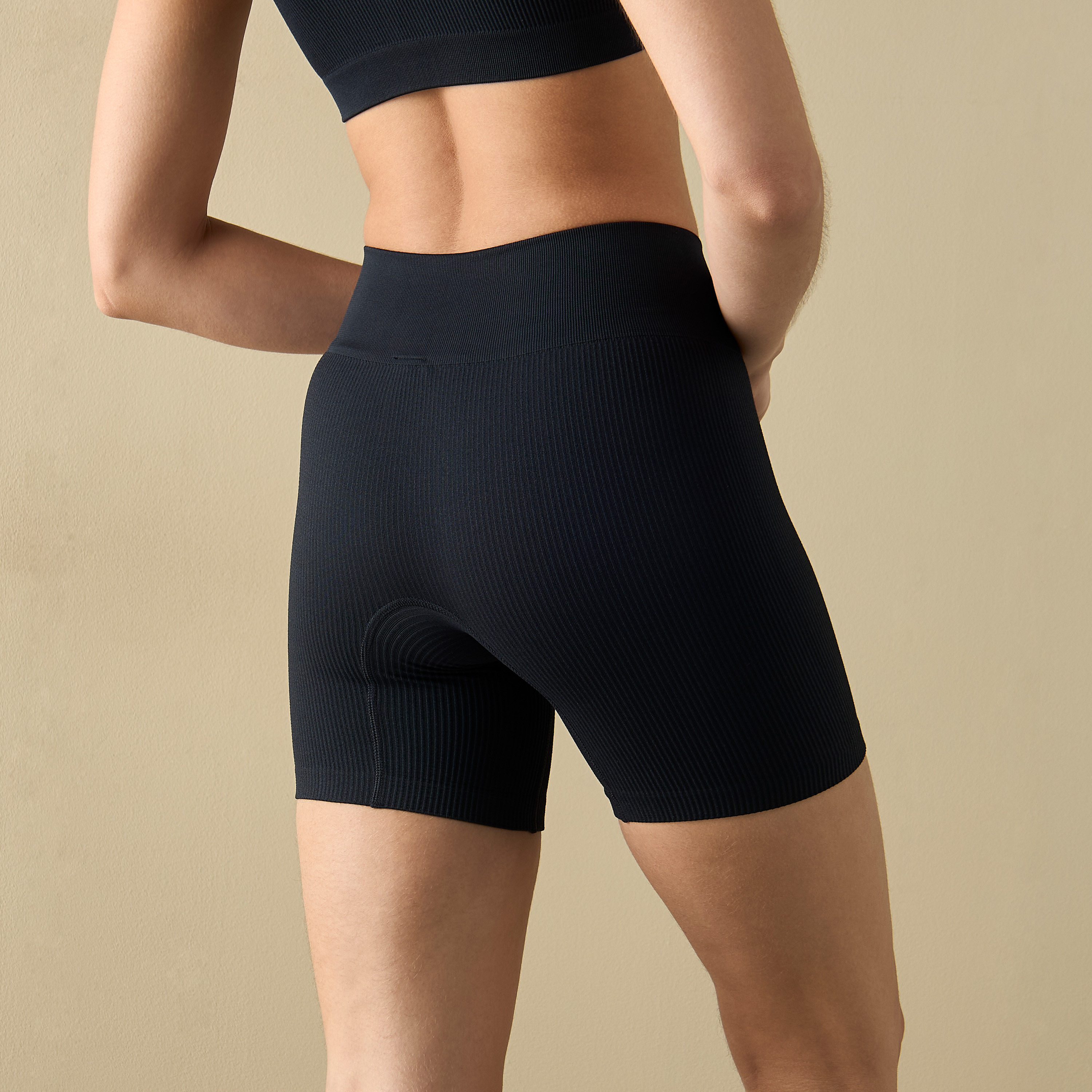 شورت تشكيل الجسم مضلّع بخصر مطاطي من لا سنزا-women-clothing-lingerie-shapewear-image-3