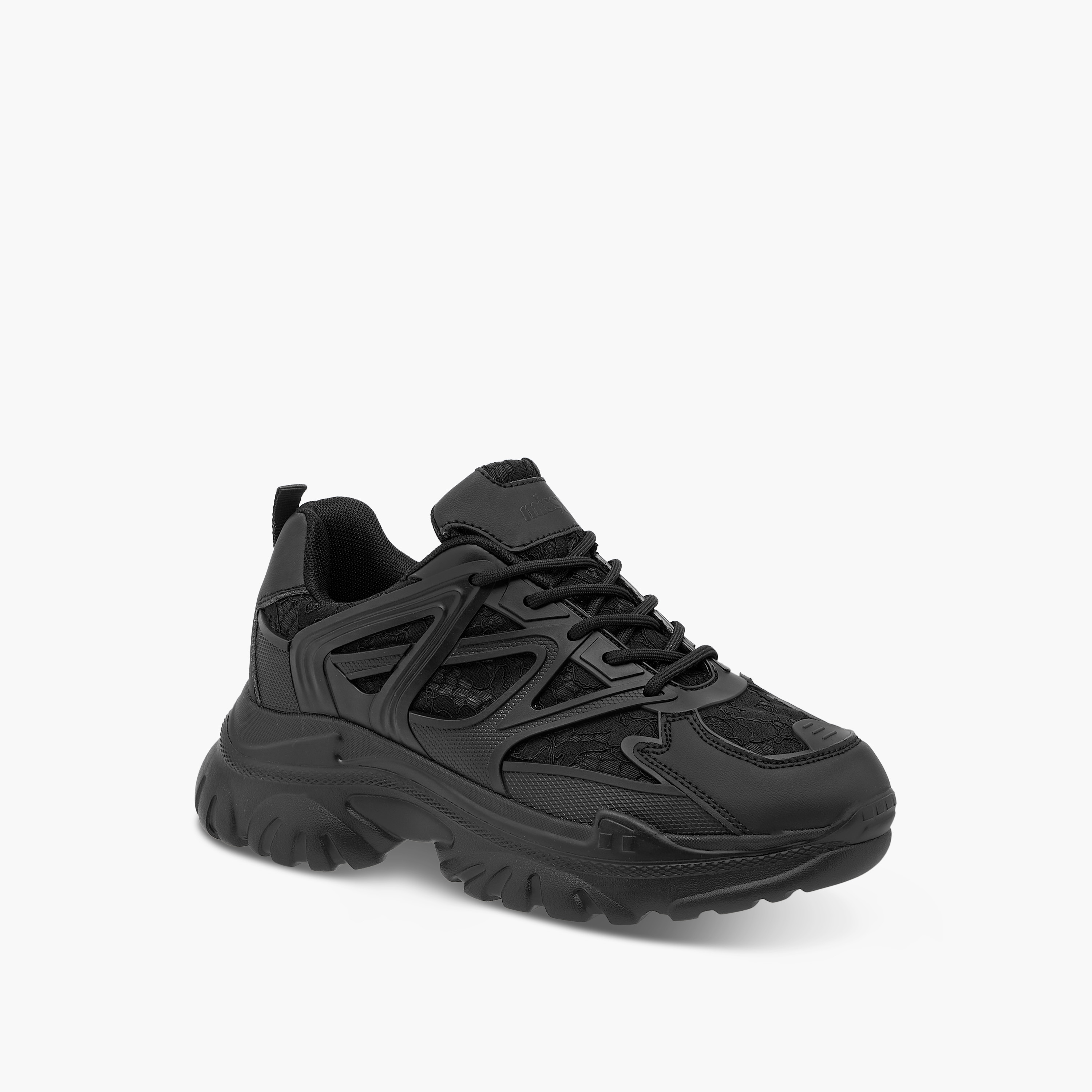 حذاء سنيكرز بألواح وكعب سميك ورباط إغلاق من ميسي-women-shoes-sneakers-image-2