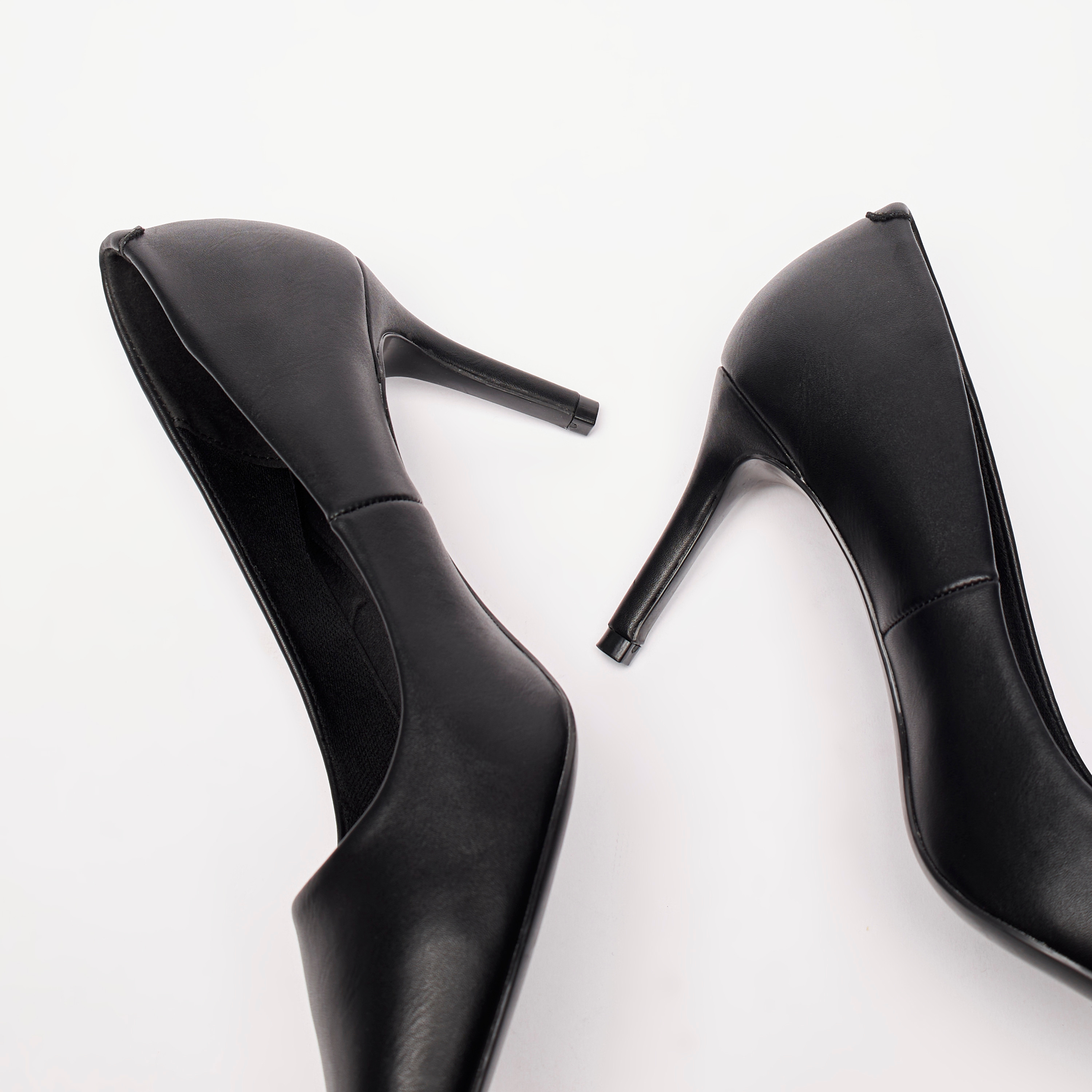 حذاء كلاسيكي سادة بكعب ستيليتو للنساء من سيليست-women-shoes-heels-image-3