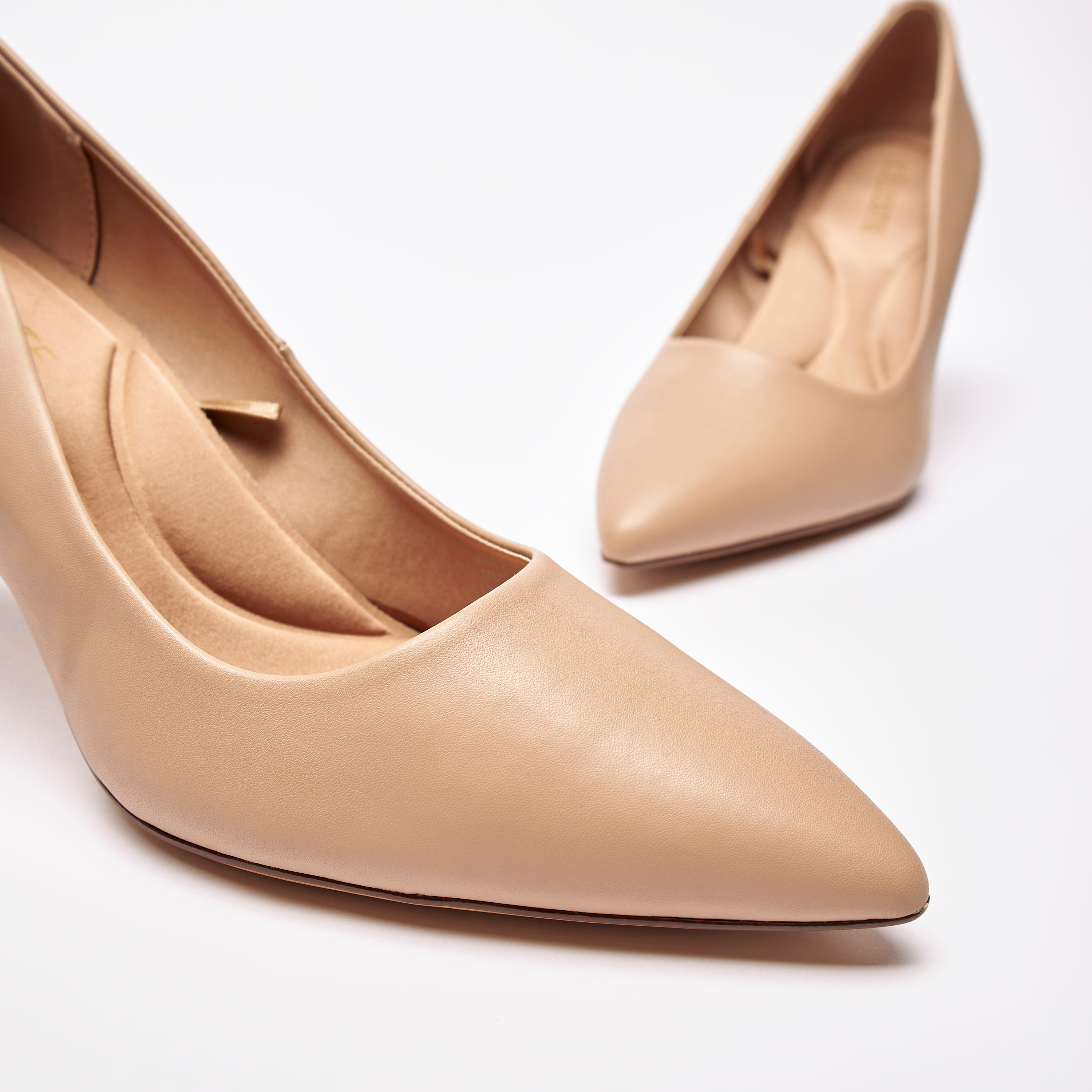 حذاء كلاسيكي سادة بكعب ستيليتو للنساء من سيليست-women-shoes-heels-image-8