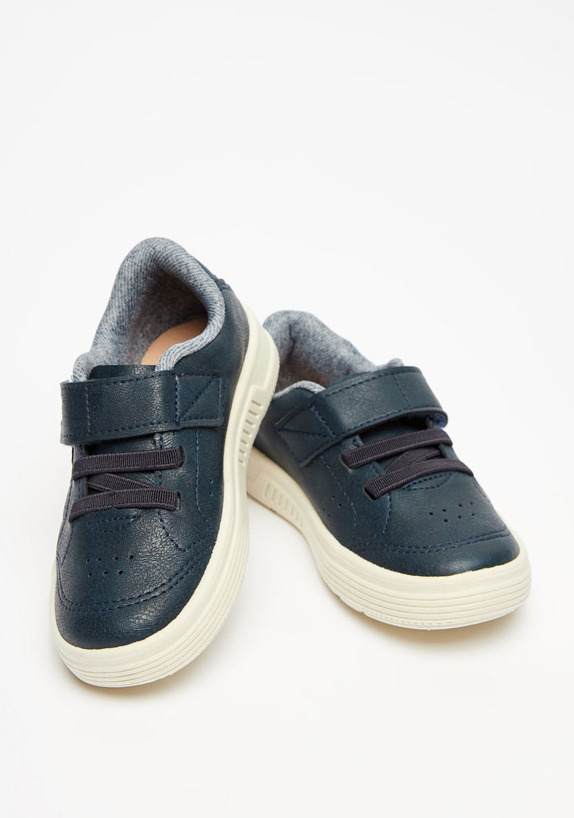 Kidy Textured Loafers with Hook and Loop Closure-Boy%27s Casual Shoes-image-3