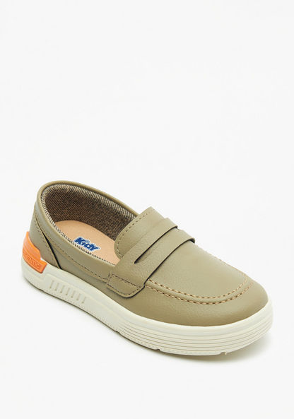 Kidy Solid Slip-On Moccasins with Stitch Detail-Boy%27s Casual Shoes-image-0