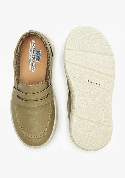 Kidy Solid Slip-On Moccasins with Stitch Detail-Boy%27s Casual Shoes-image-3