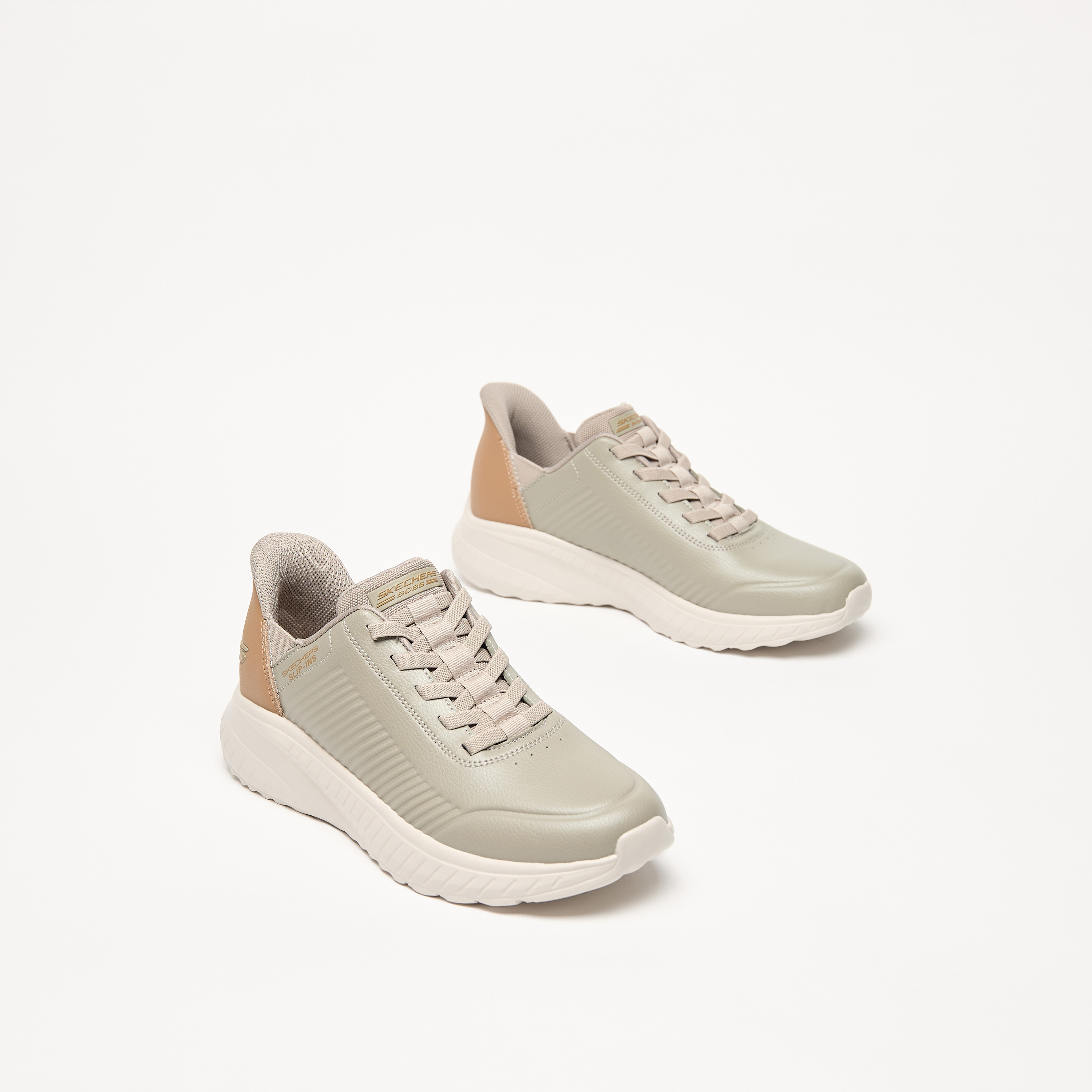 حذاء مشي للرجال من سكيتشرز بوبز سكواد تشوس بنجي بدون أربطة 118305 | OE-sports-men-shoes-image-1