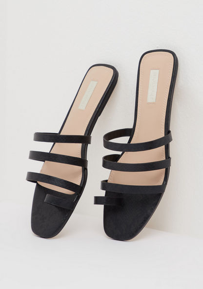 Textured Slip-On Toe Ring Sandals-Women%27s Flat Sandals-image-4