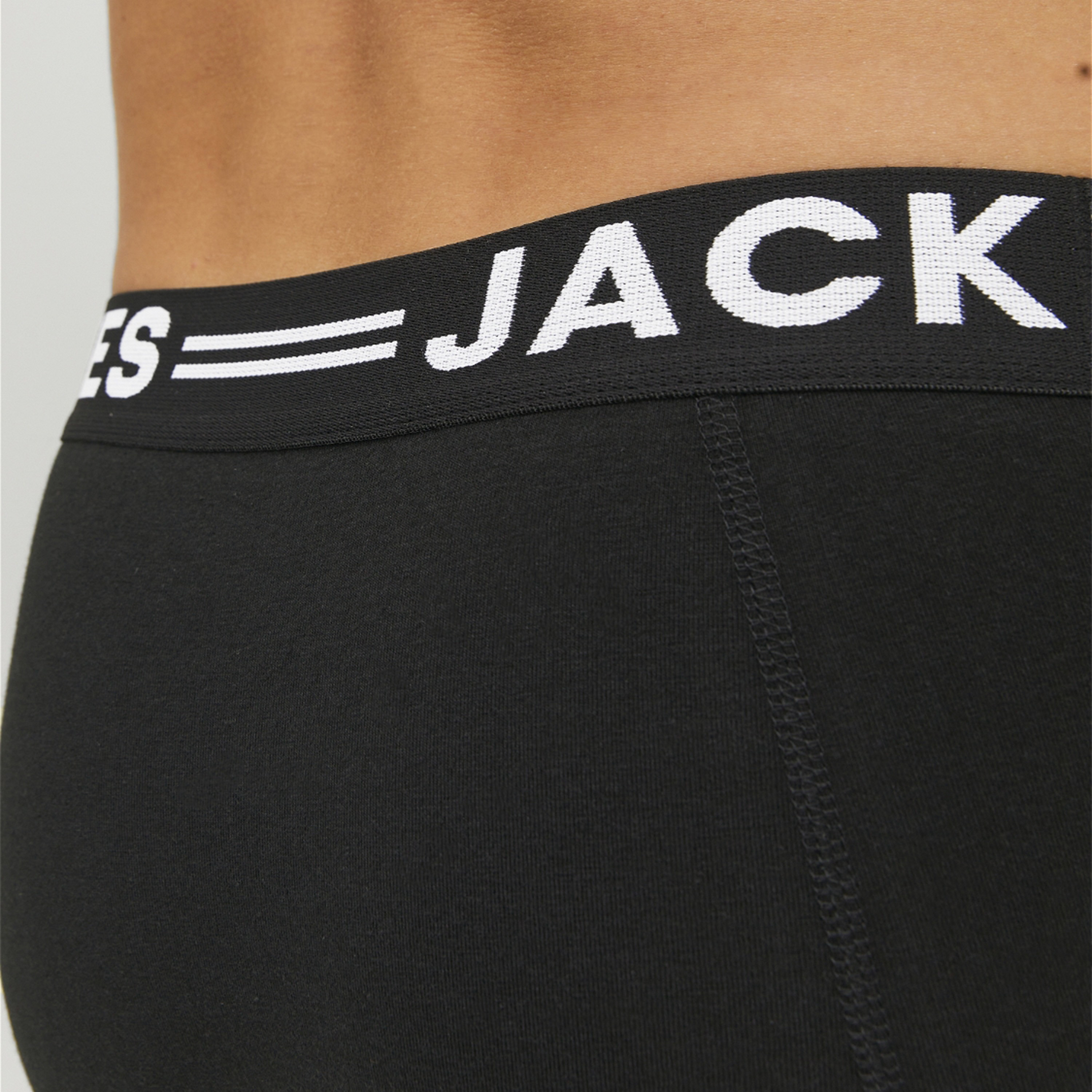 سينس ترانكس من جاك آند جونز سادة مع حزام خصر مطبوع عليه العلامة التجارية-men-clothing-innerwear-underwear-image-2