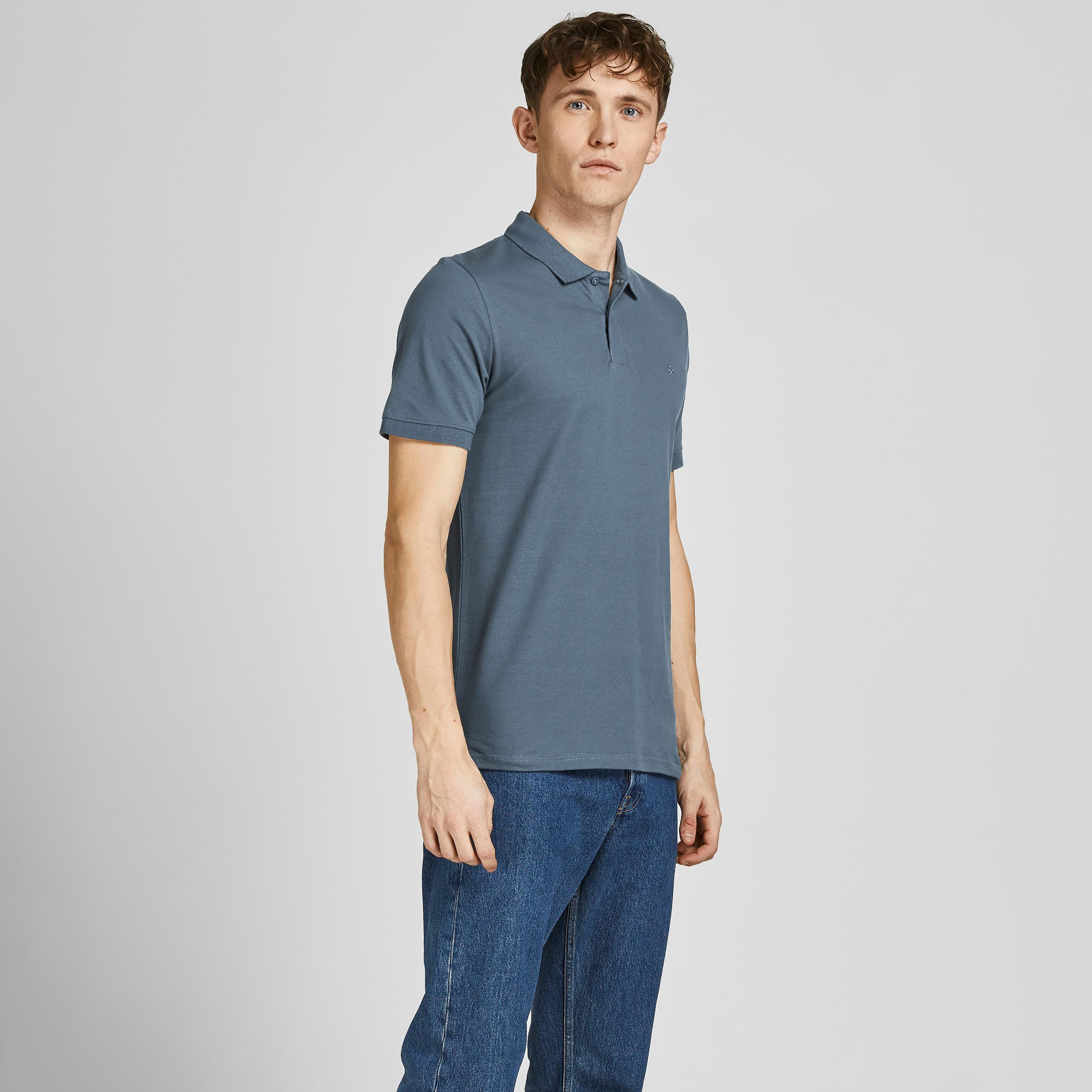 بولو تي شيرت من جاك آند جونز بأكمام قصيرة سادة-men-clothing-tshirtsandpolos-polos-image-1