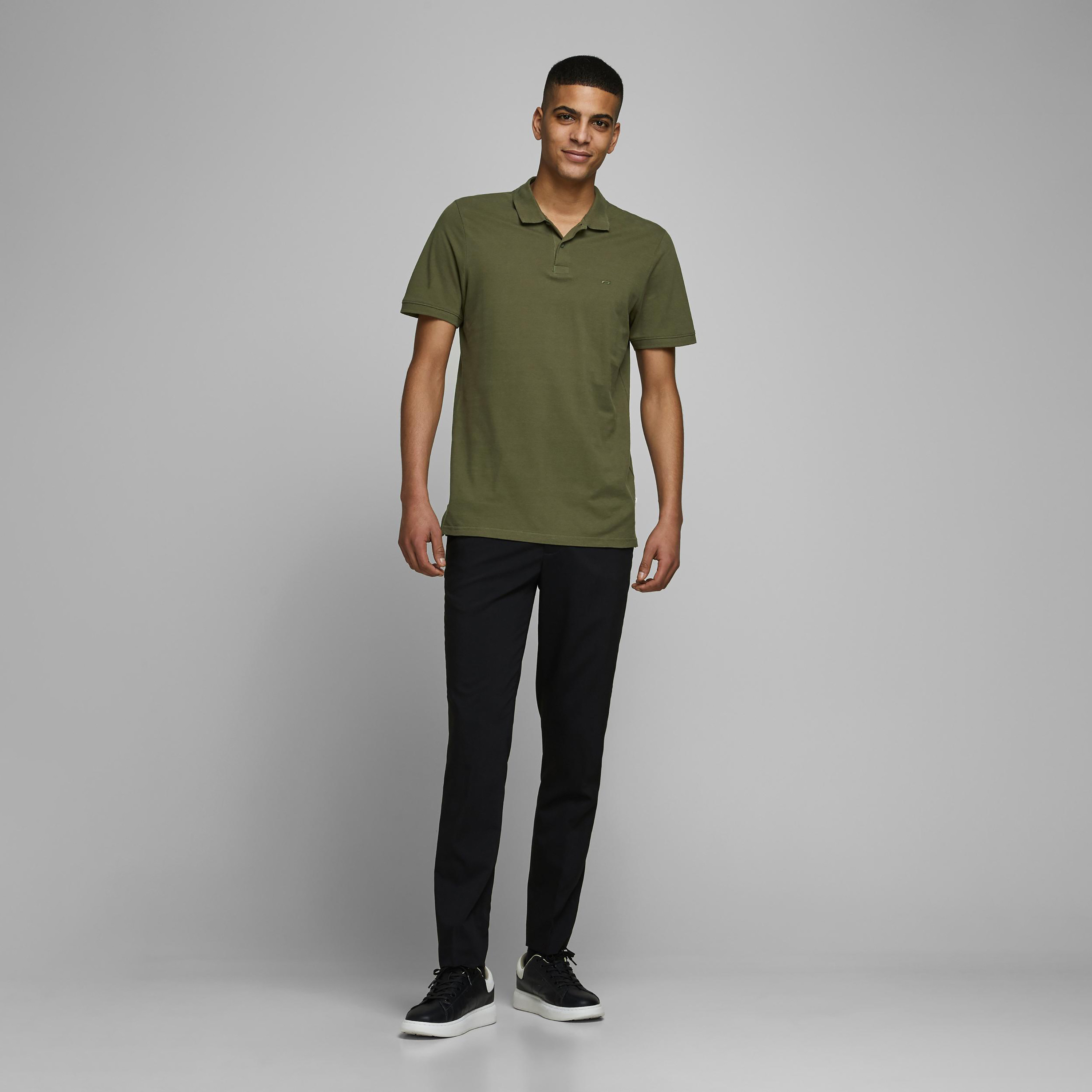 بولو تي شيرت من جاك آند جونز بأكمام قصيرة سادة-men-clothing-tshirtsandpolos-polos-image-7