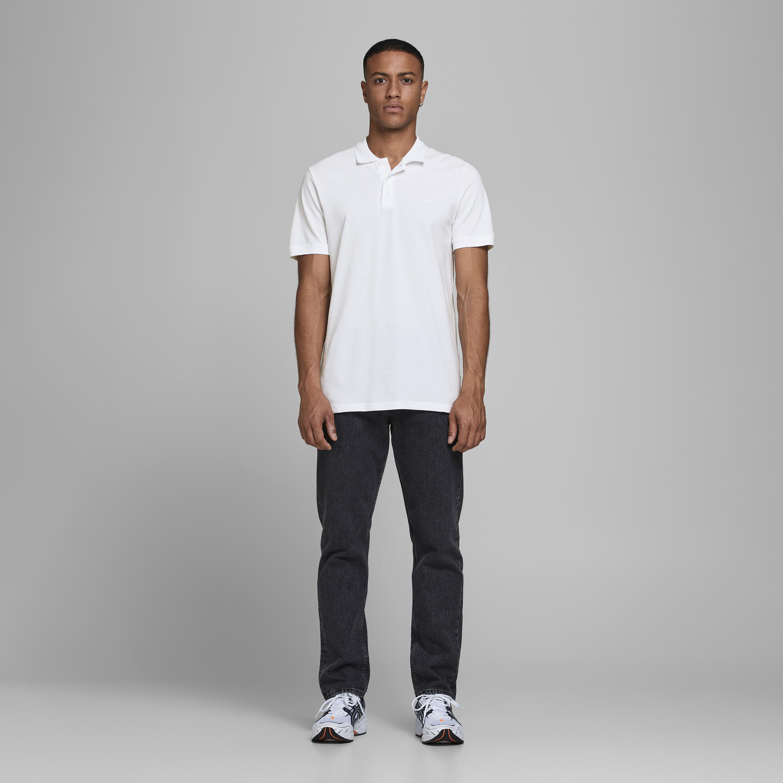 بولو تي شيرت من جاك آند جونز بأكمام قصيرة سادة-men-clothing-tshirtsandpolos-polos-image-12