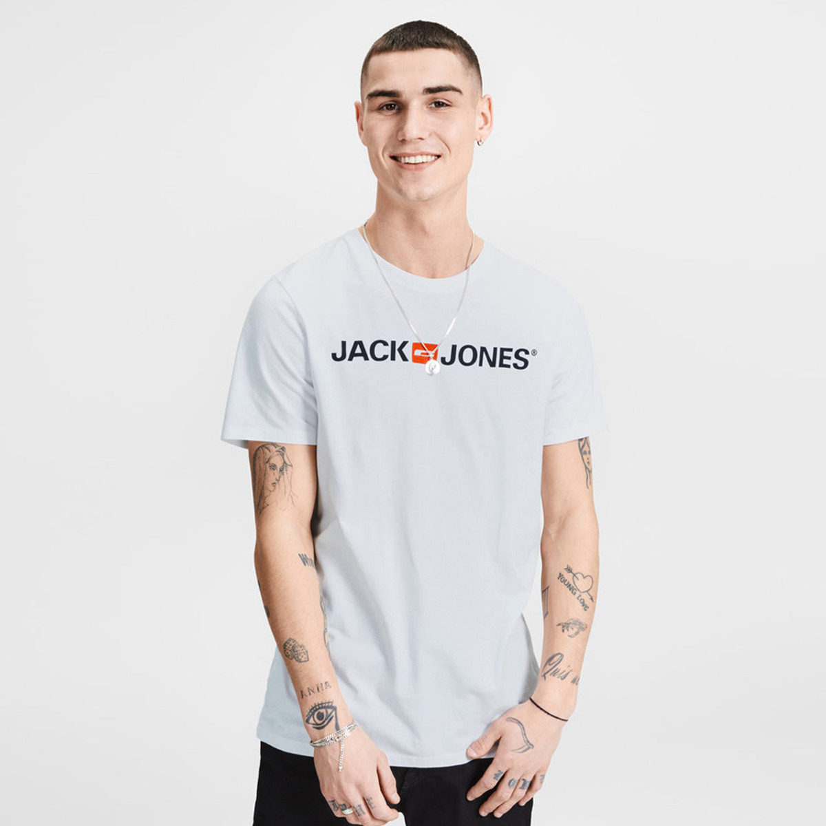 Jack & Jones Men Cotton Solid White T-Shirt-men-clothing-tshirtsandpolos-tshirts-image-1