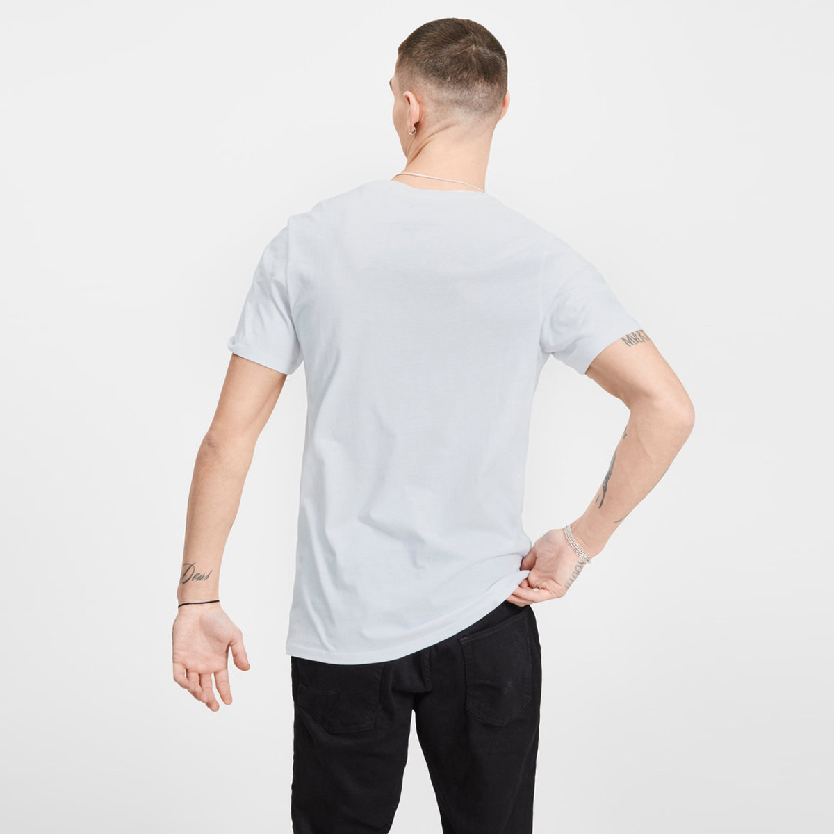 جاك آند جونس أبيض تي شيرت-men-clothing-tshirtsandpolos-tshirts-image-2