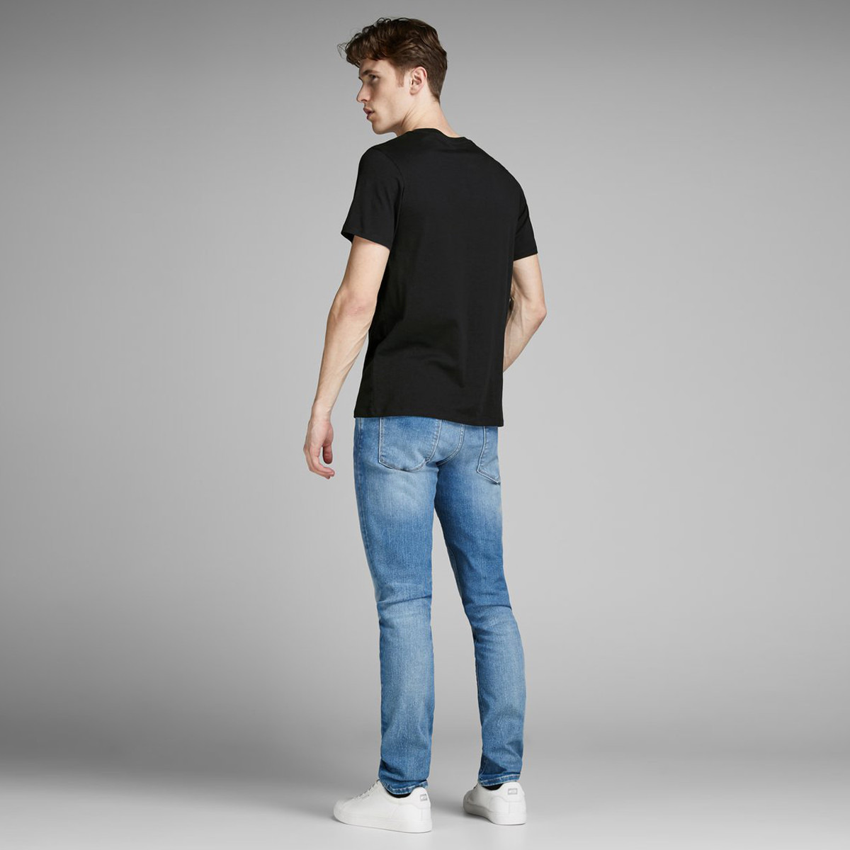 Jack & Jones Printed Crew Neck T-shirt with Short Sleeves-men-clothing-tshirtsandpolos-tshirts-image-2