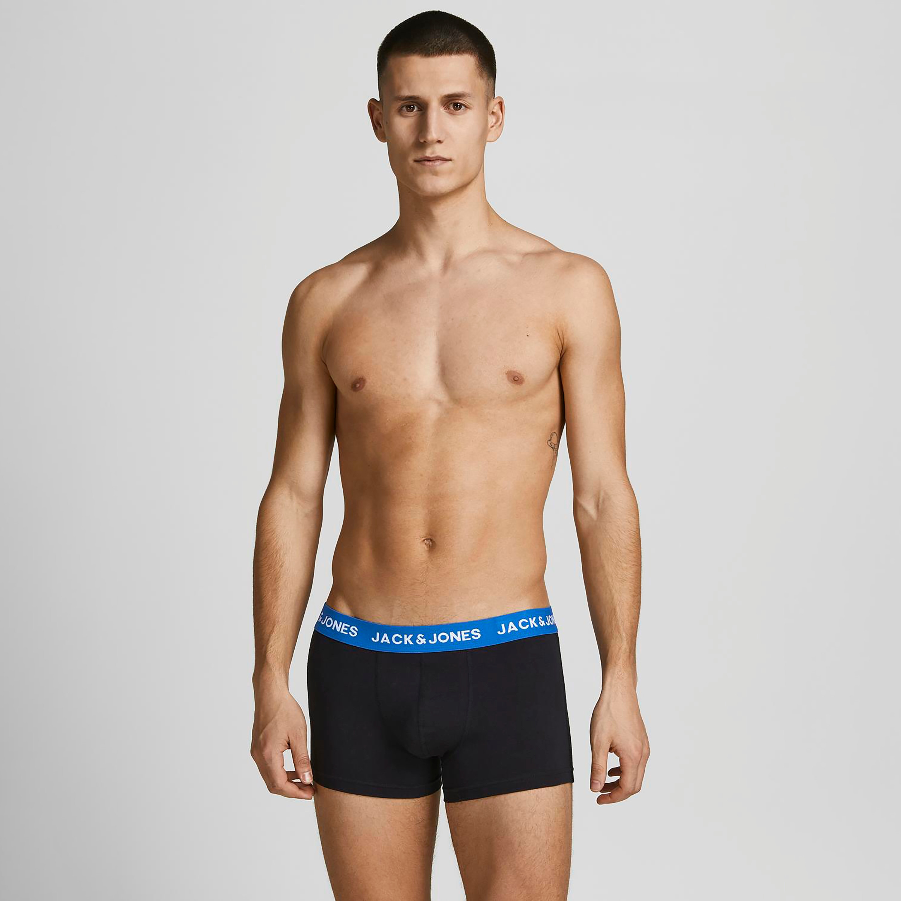 مجموعة من 5 جاكوي ترانكس سادة من جاك آند جونز للرجال-men-clothing-innerwear-underwear-image-2