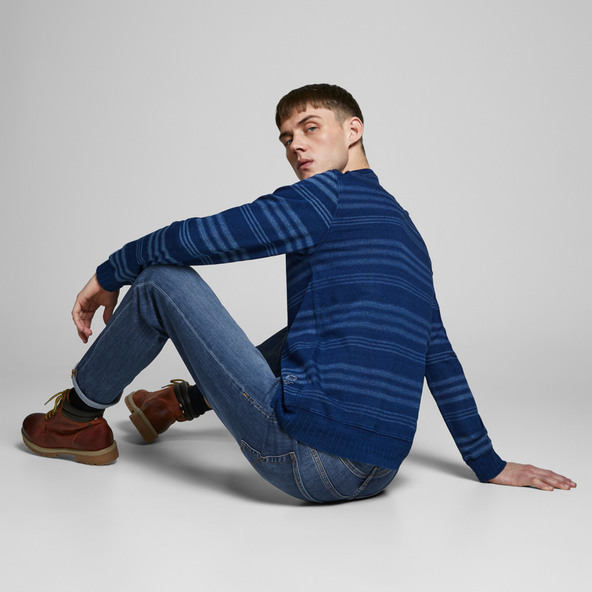 جاك آند جونس أزرق جينز-men-clothing-bottoms-jeans-image-4