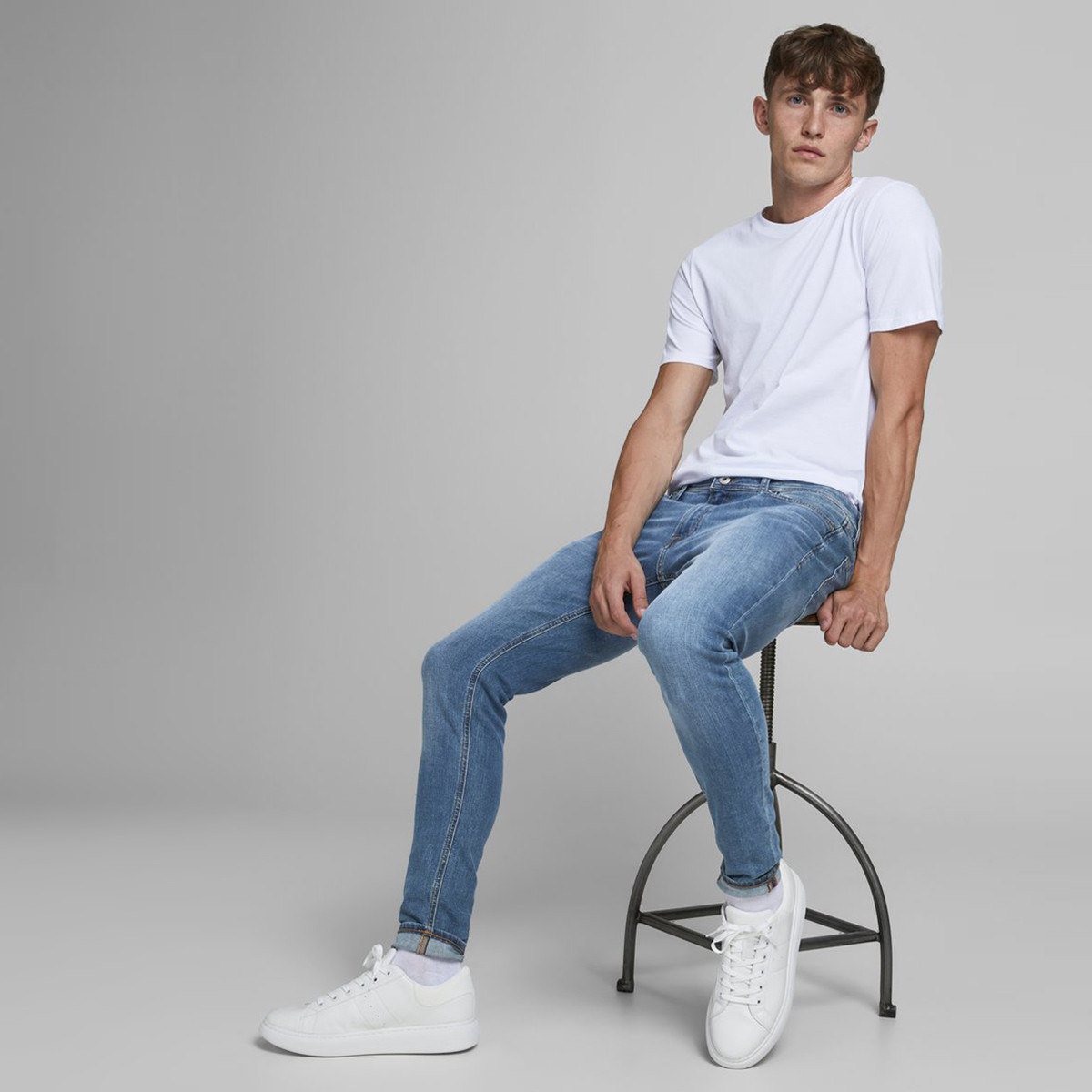 Jack & Jones Solid Mid Rise Denim Jeans with Pockets-men-clothing-bottoms-jeans-image-6