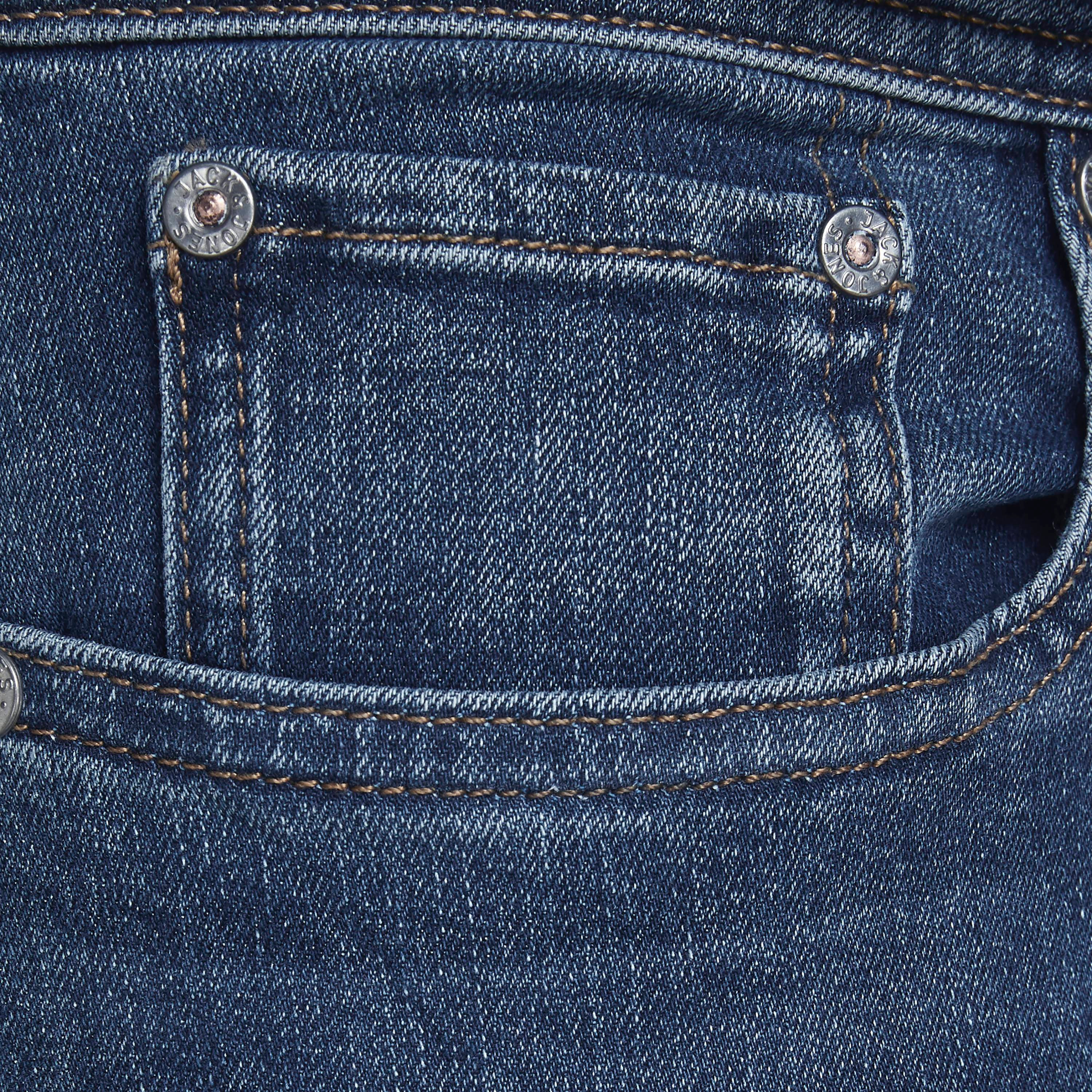 Jack & Jones Men Blue Plain Slim Fit Jeans with Pockets-men-clothing-bottoms-jeans-image-6