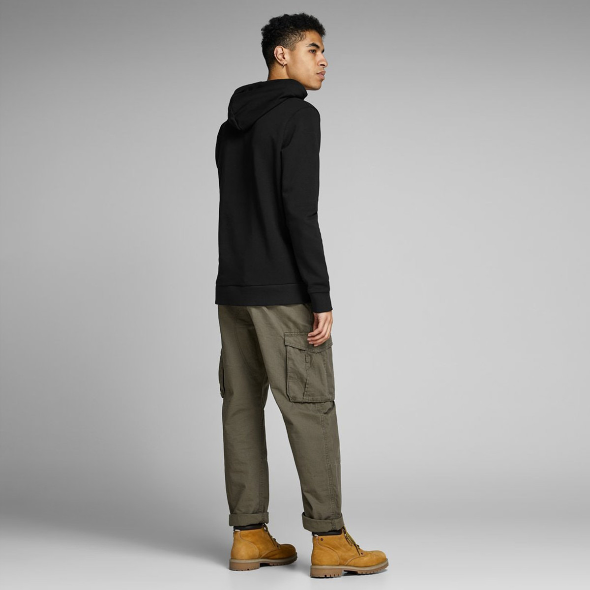 Jack & Jones Printed Lightweight Hoodie with Long Sleeves and Pocket-men-winterwear-hoodiesandsweatshirts-image-2