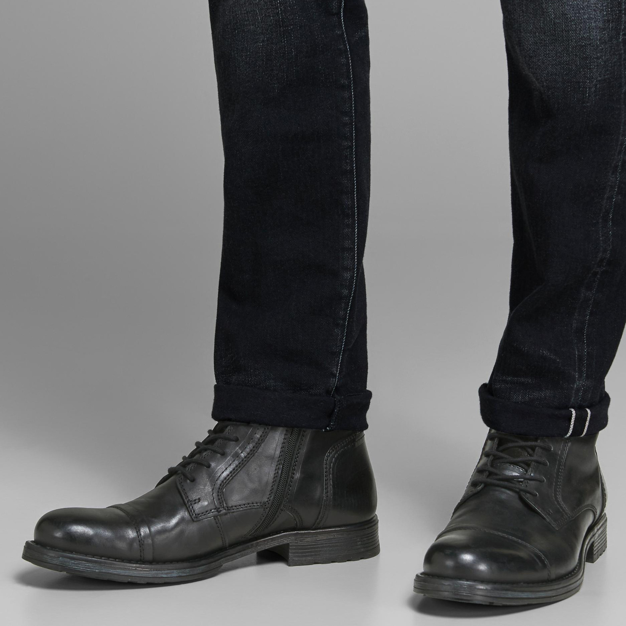 أحذية جلدية صلبة مع عالية من جاك آند جونز للرجال بلون اسود-men-shoes-boots-image-2