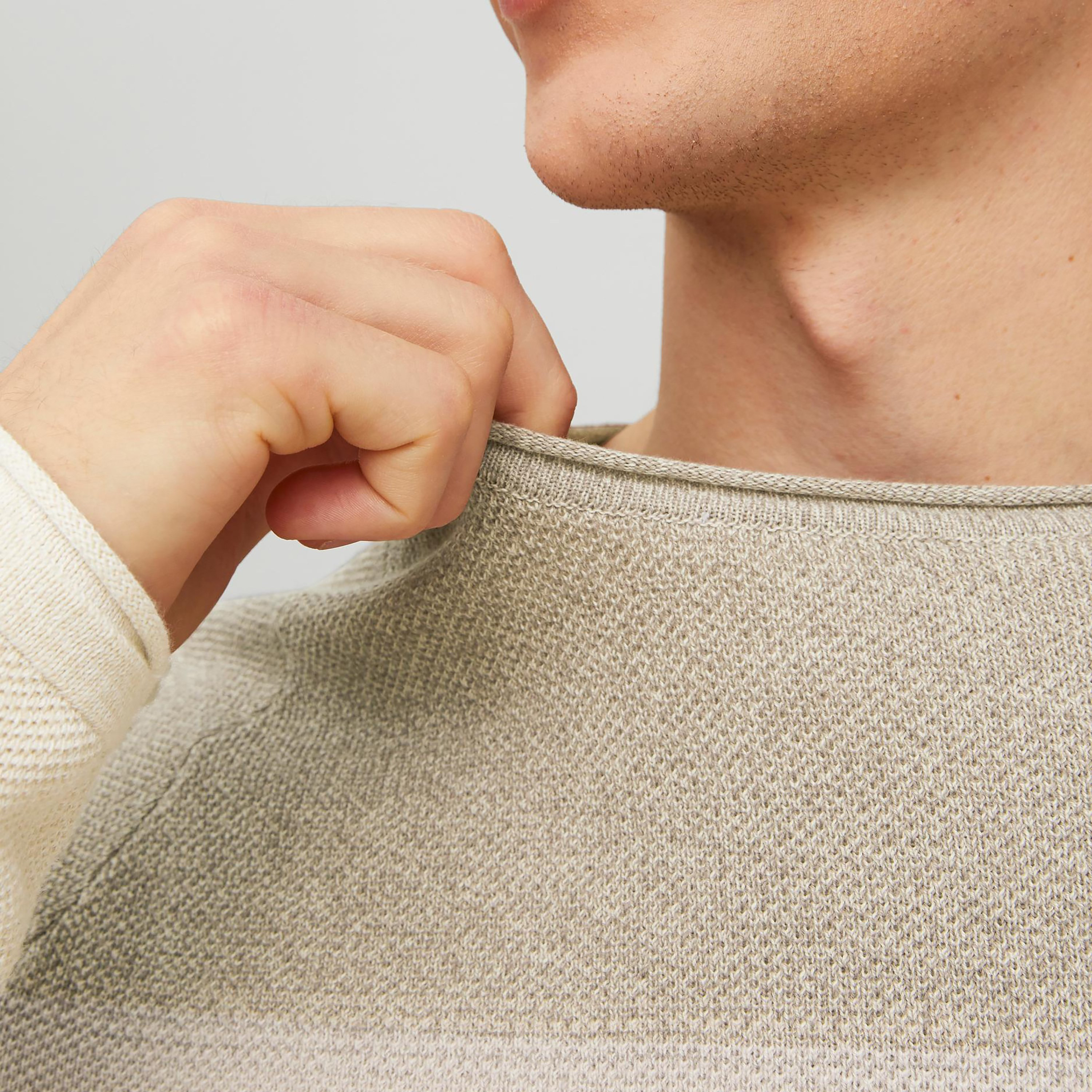Jack & Jones Men Cream Colour Blocked Crew Neck Pullover-men-clothing-sweatersandpullovers-image-5