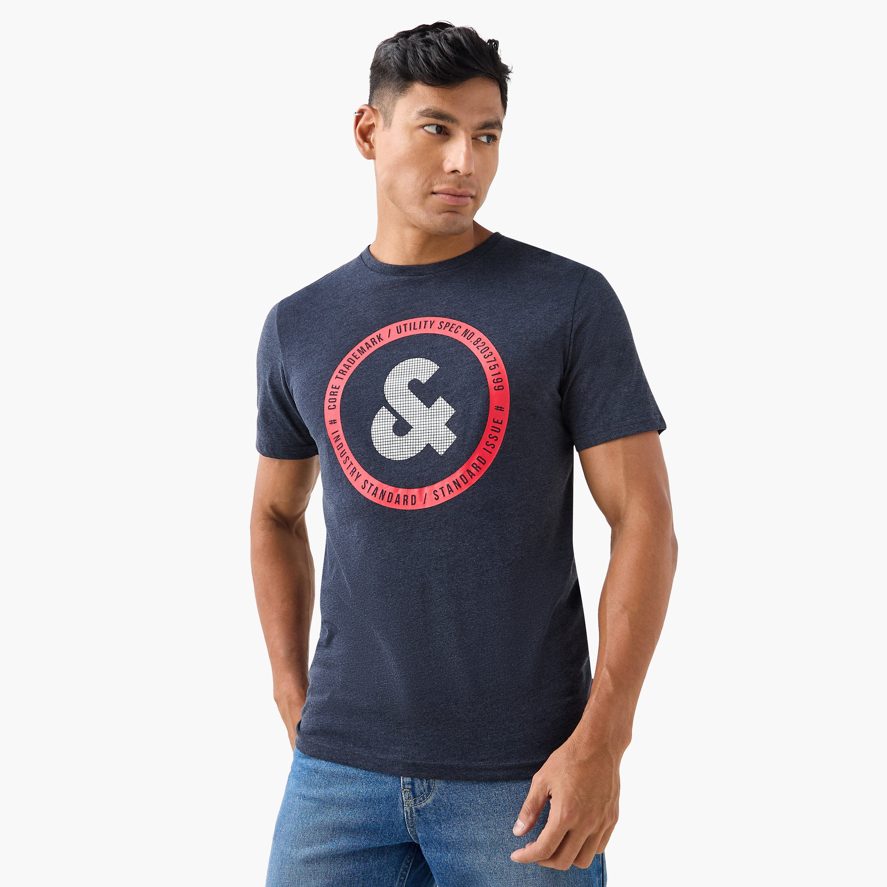 تي شيرت برقبة دائرية وأكمام قصيرة من جاك اند جونز-men-clothing-tshirtsandpolos-tshirts-image-1