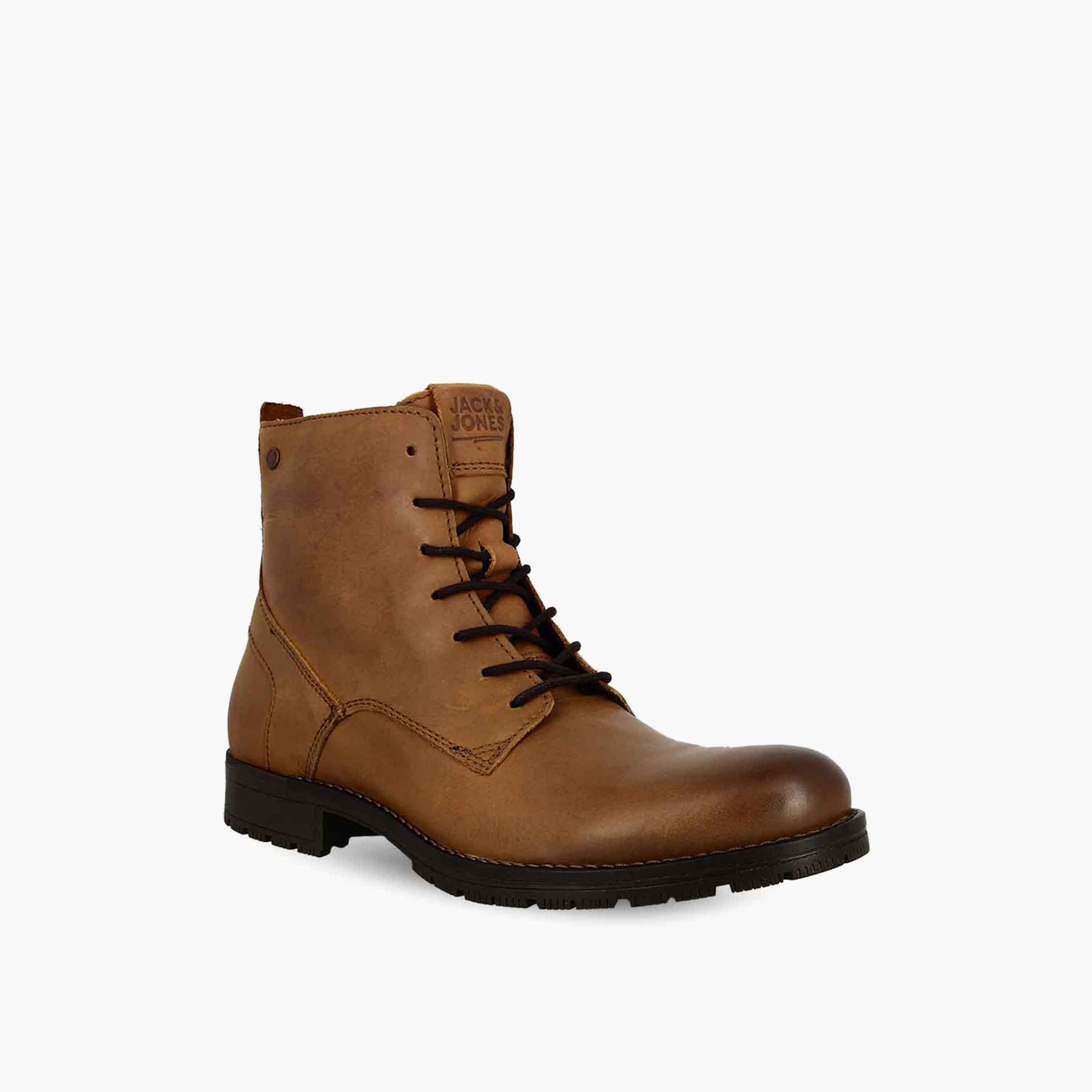 حذاء جاك آند جونز ذو جفوركا الجلدي للكاحل للرجال | 12161906-men-shoes-boots-image-1