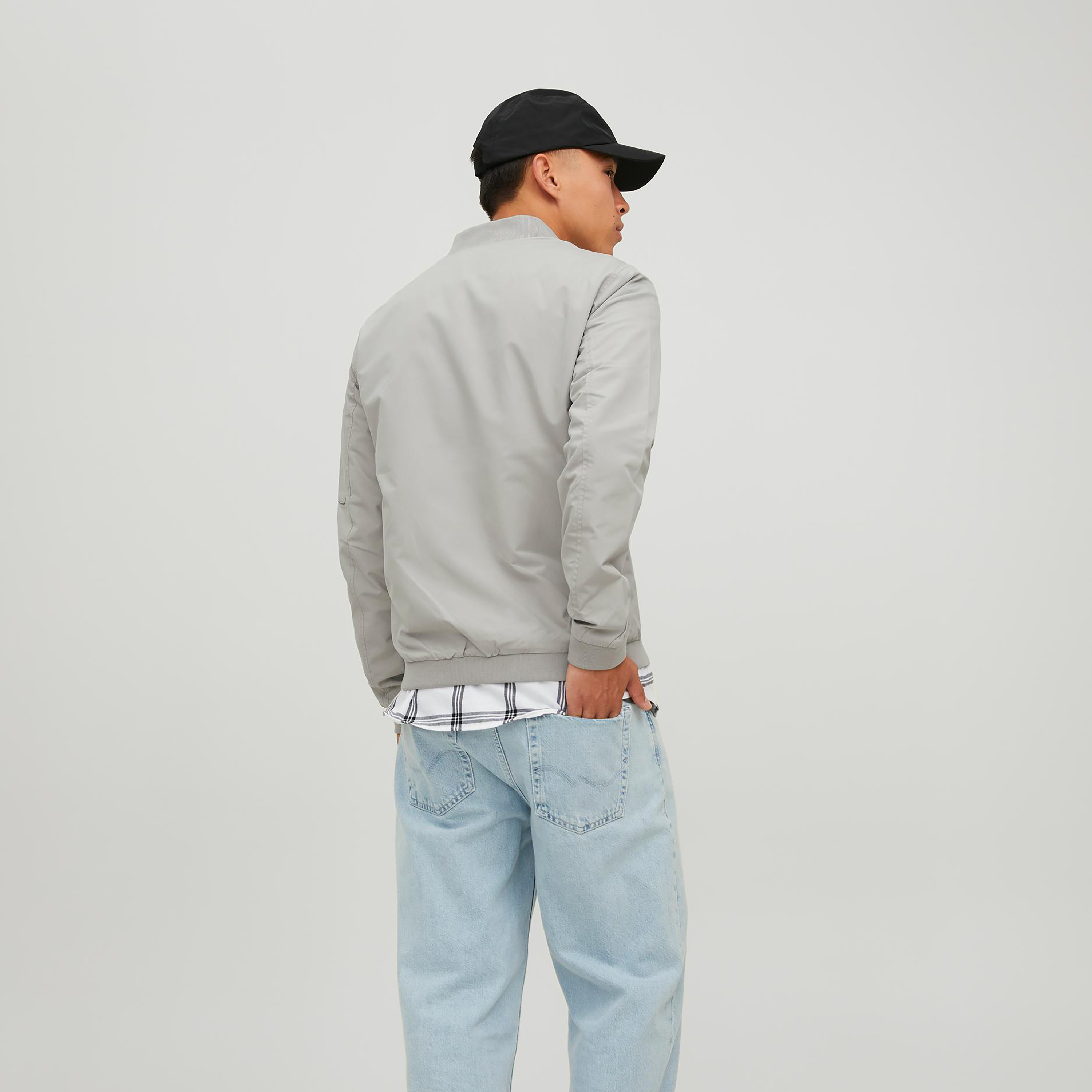 Jack & Jones Men Grey Plain Zip Front Bomber Jacket-men-clothing-jacketsandblazers-jackets-image-2