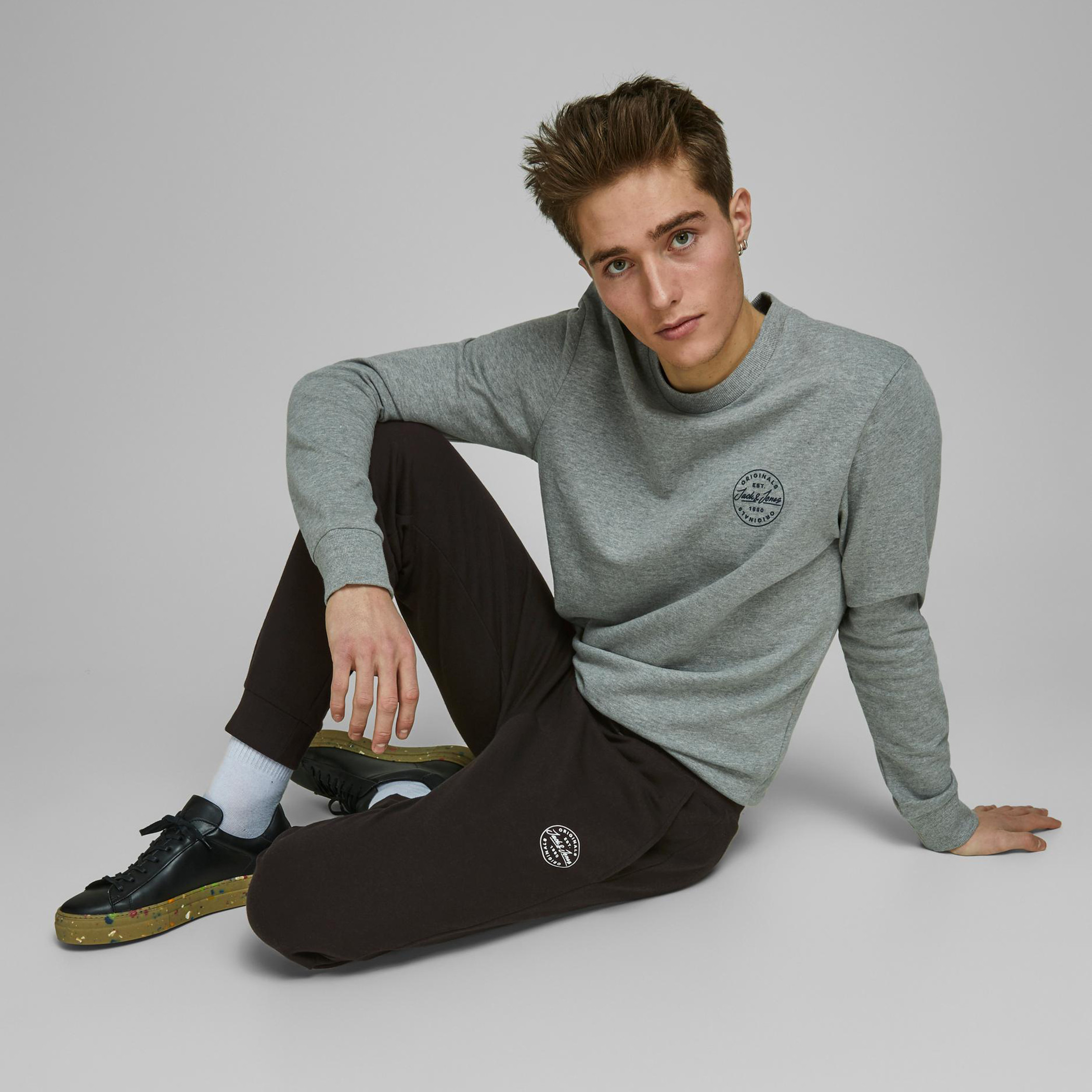 Jack & Jones Solid Joggers with Drawstring Closure and Pockets-men-clothing-bottoms-joggers-image-4