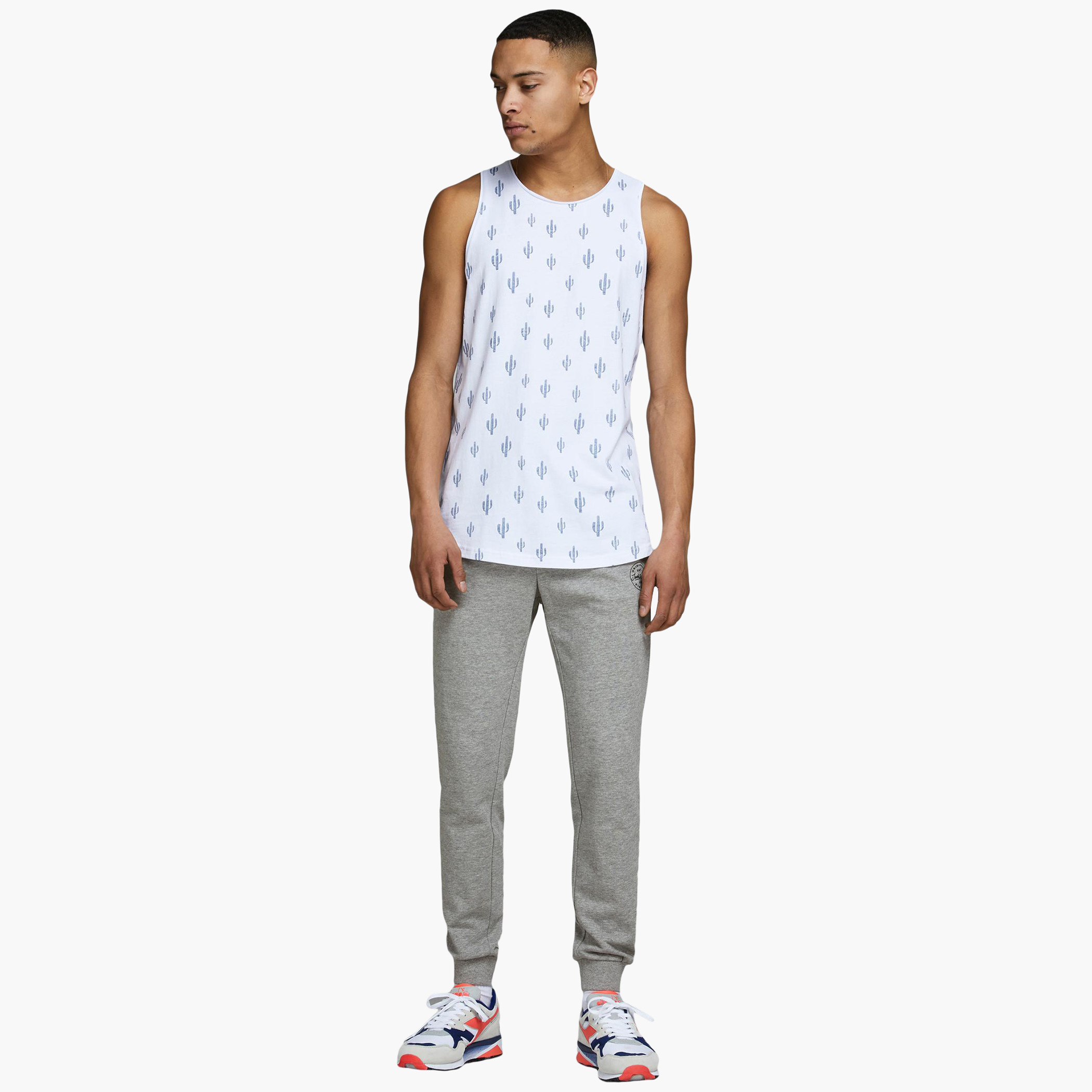 Jack & Jones Men Grey Plain Drawstring Joggers with Pockets-men-clothing-bottoms-joggers-image-2