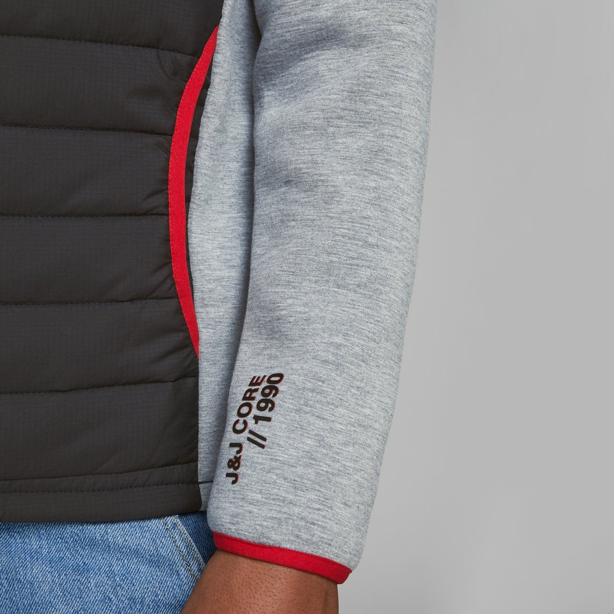 جاكيت مبطّن بأكمام طويلة وياقة بقبّعة وسحّاب إغلاق من جاك أند جونز-men-clothing-jacketsandblazers-jackets-image-4