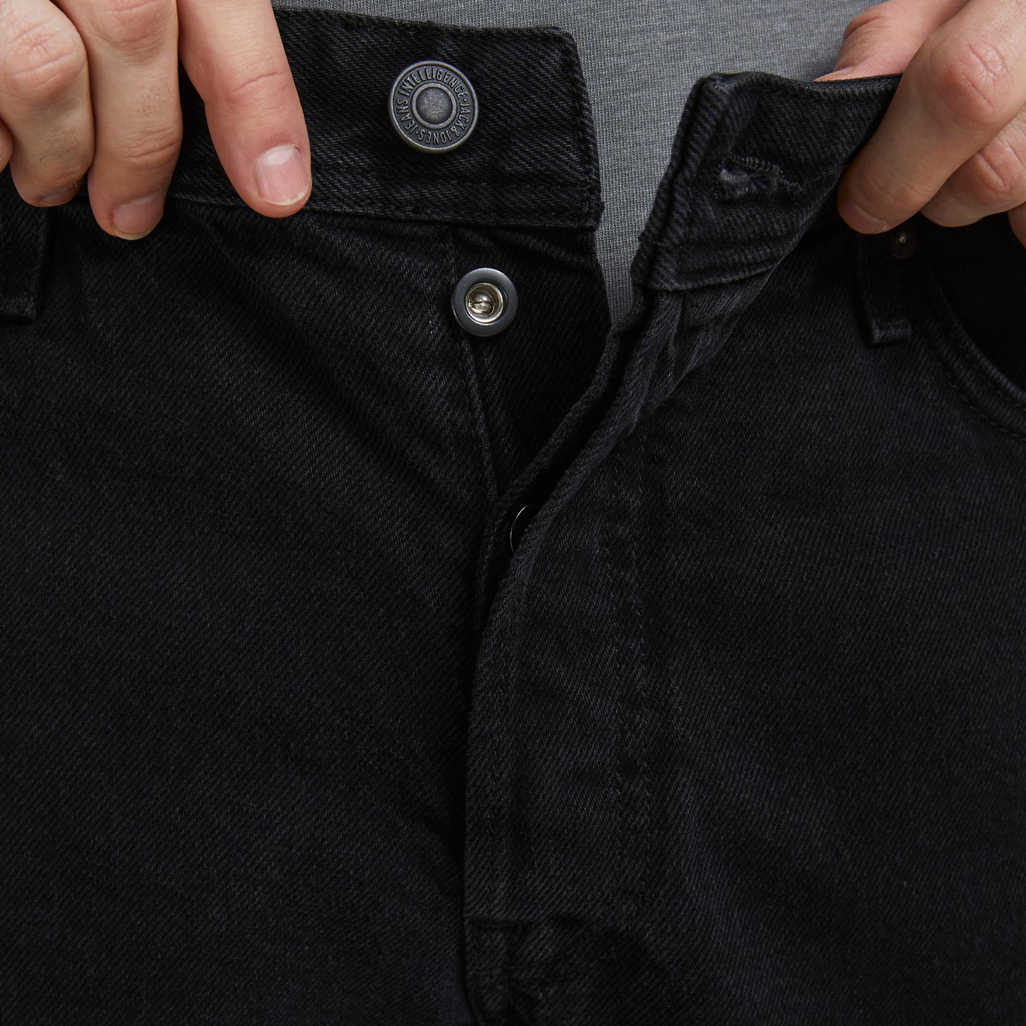 Jack & Jones High-Rise Relaxed Fit Pocket Detail Jeans-men-clothing-bottoms-jeans-image-5