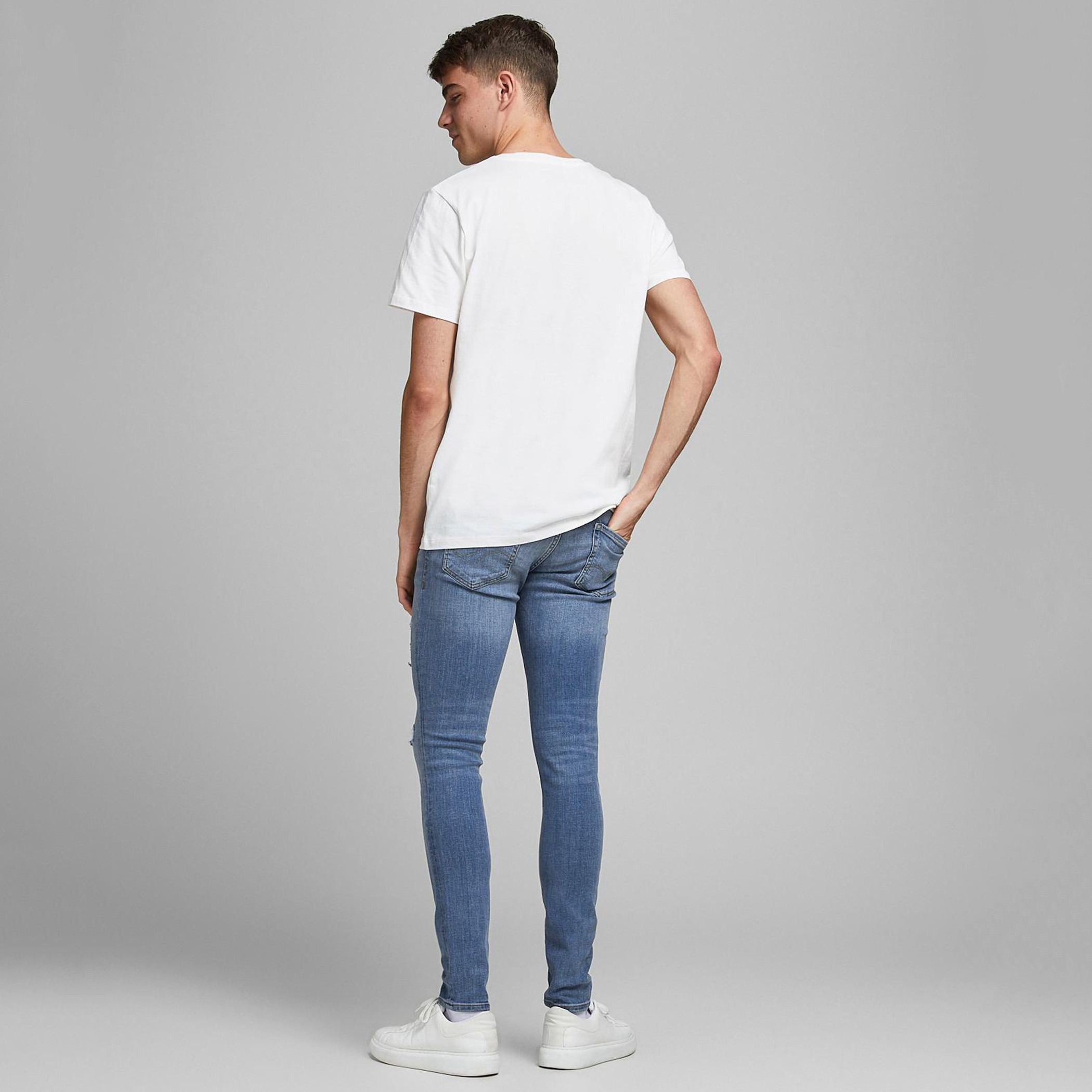 بنطلون جينز دنيم مضلّع بجيوب وزر إغلاق من جاك & جونز-men-clothing-bottoms-jeans-image-2