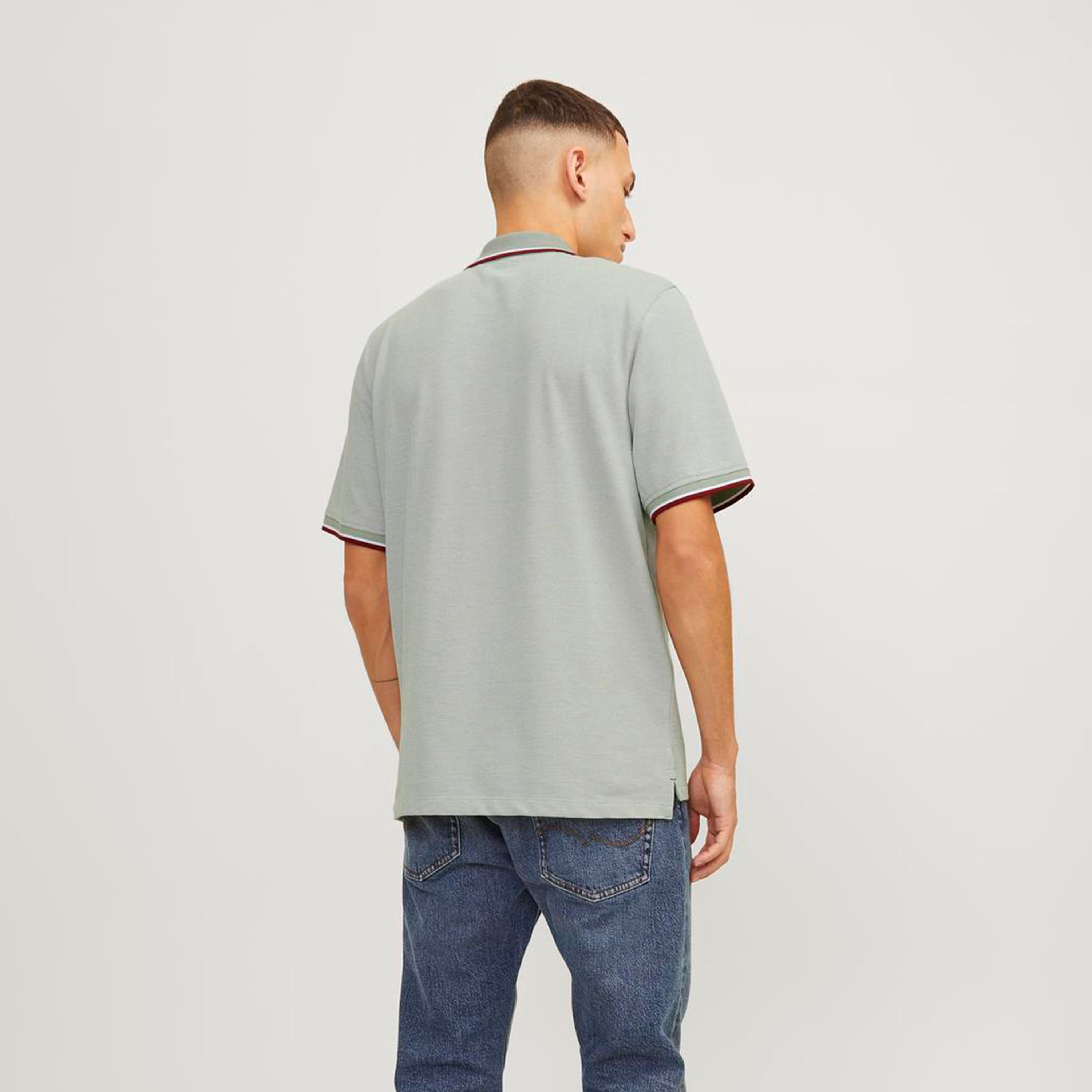 بولو تي شيرت من جاك آند جونز بأكمام قصيرة مع ياقة سادة-men-clothing-tshirtsandpolos-polos-image-8