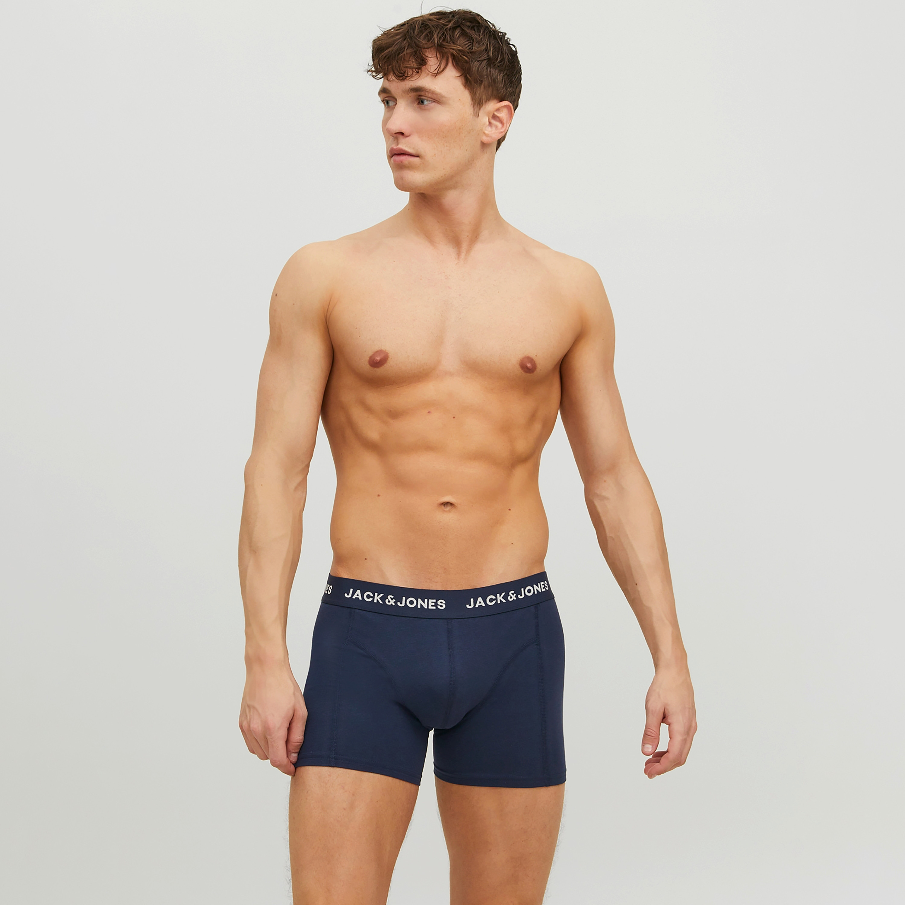 شورتات ترانك سادة من جاك آند جونز - طقم من 3 قطع-men-clothing-innerwear-underwear-image-2