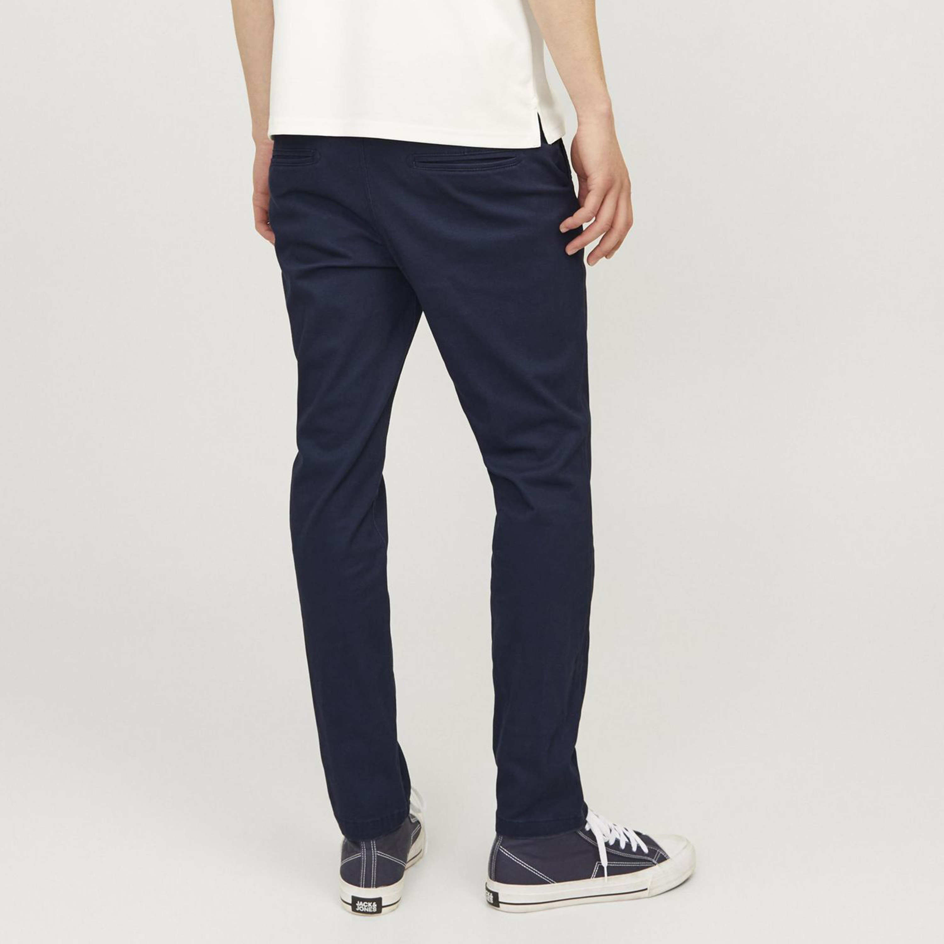 بنطلون تشينو رجالي جاك آند جونز بقصة ضيقة بأربعة جيوب وخصر متوسط الارتفاع-men-clothing-bottoms-trousersandchinos-chinos-image-2